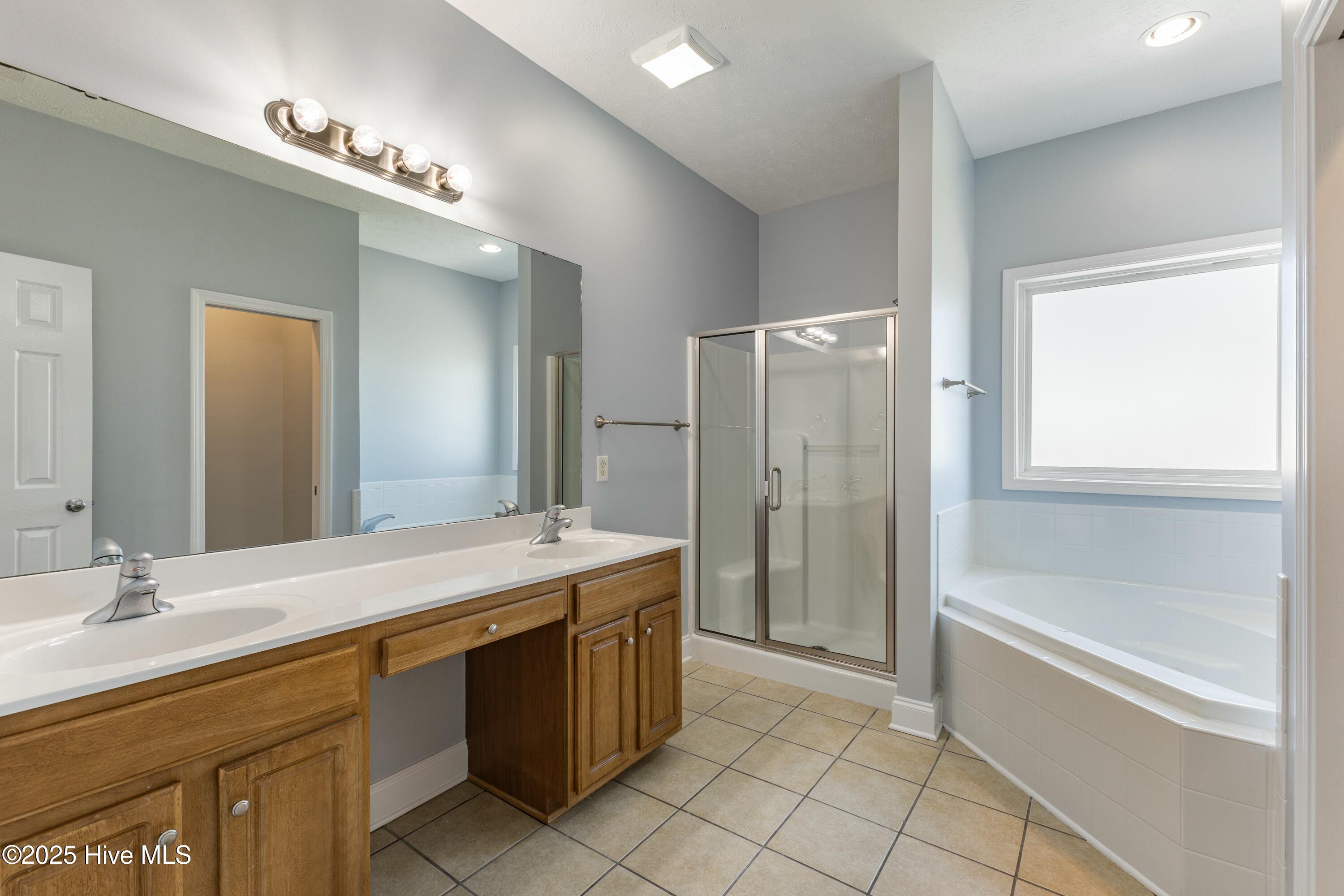 208 Carolina Beach Avenue #300 Property Photo 33