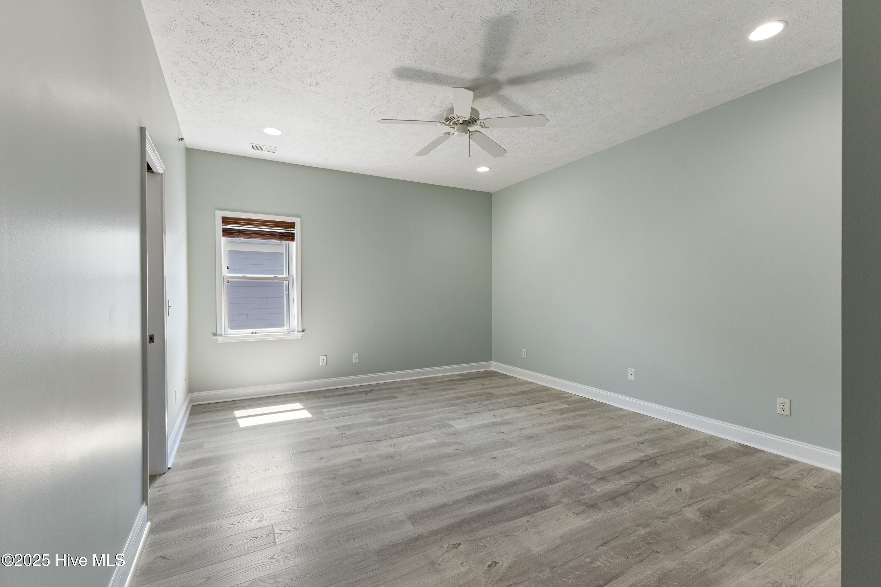 208 Carolina Beach Avenue #300 Property Photo 37