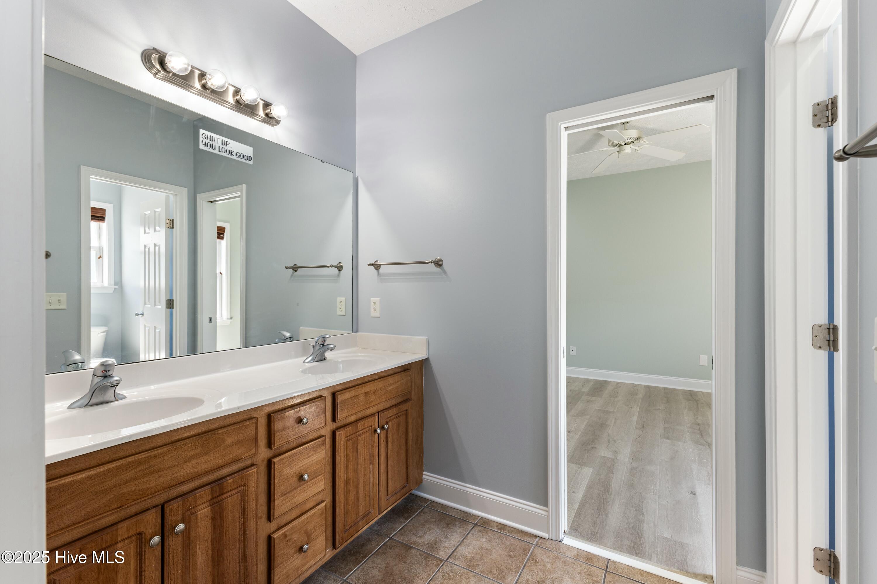 208 Carolina Beach Avenue #300 Property Photo 38