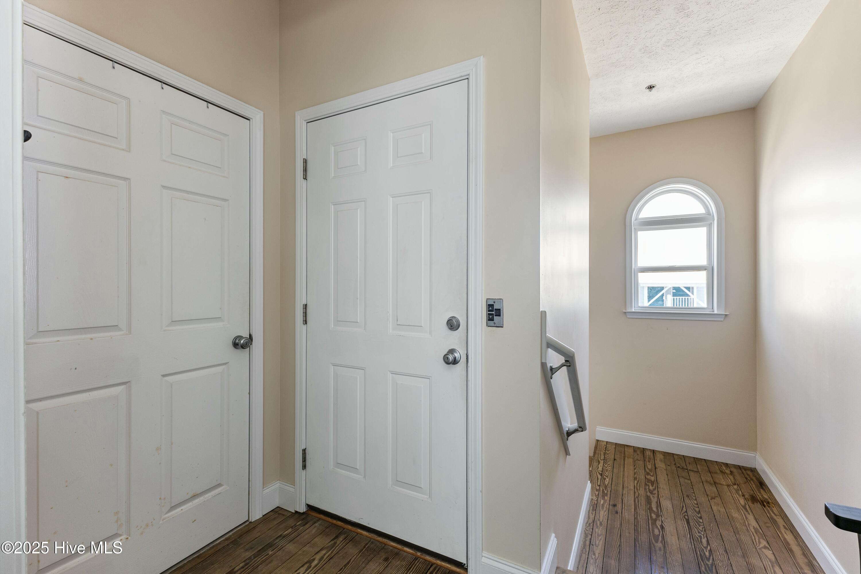 208 Carolina Beach Avenue #300 Property Photo 48