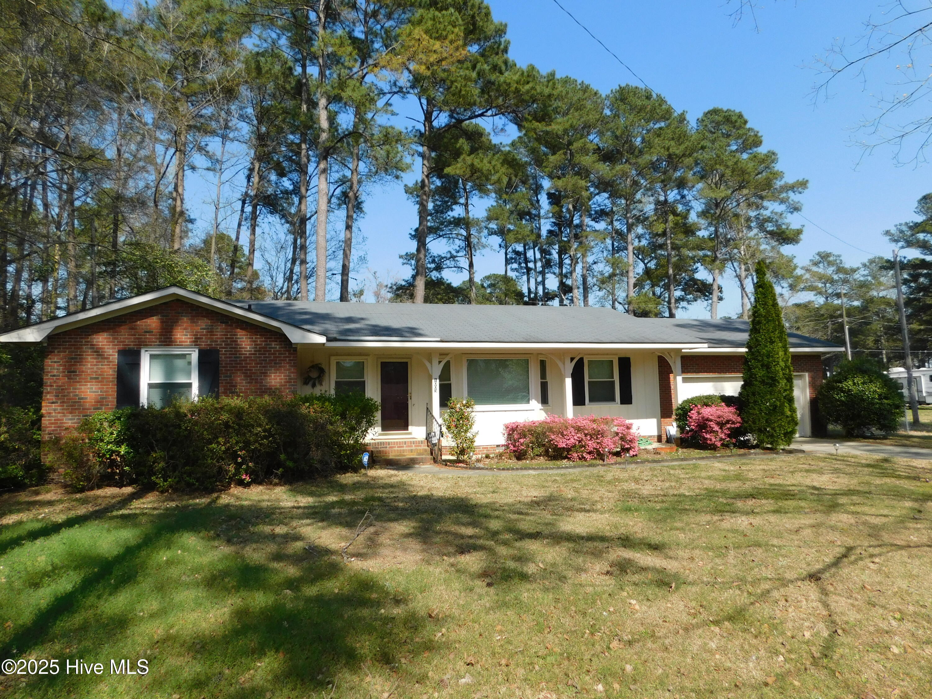 1003 W Scotsdale Road Property Photo