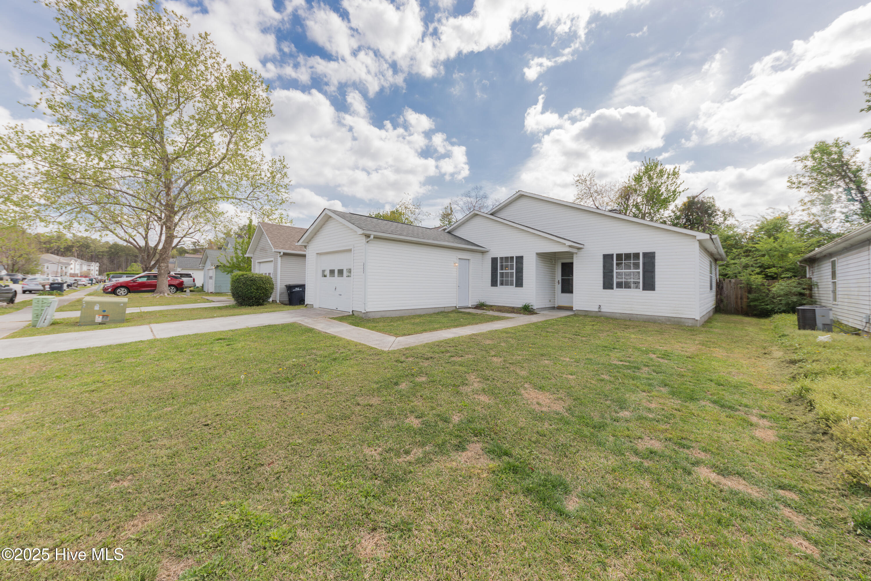 3002 E Windgate Court Property Photo