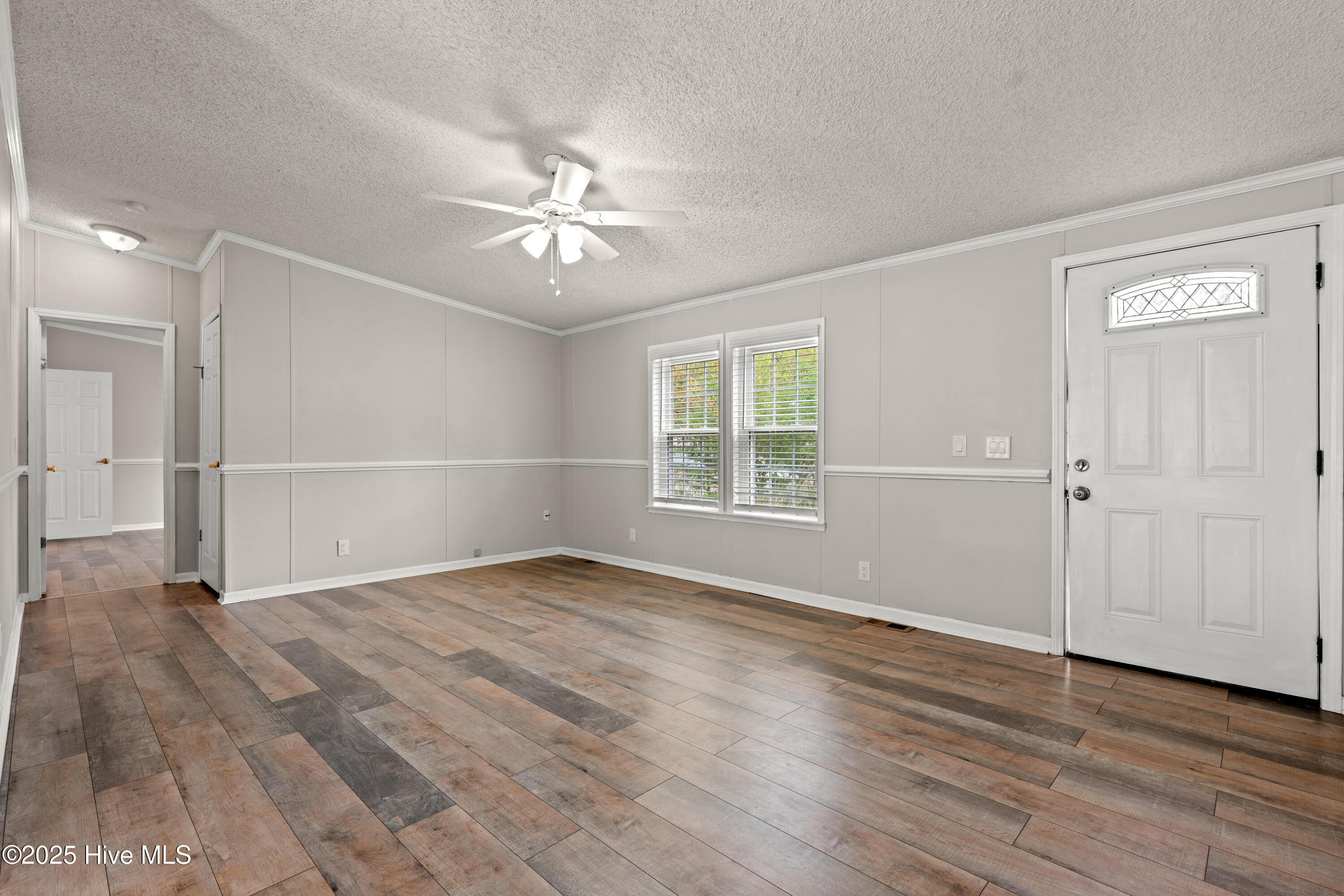 199 Saint Christopher Circle Property Photo 5
