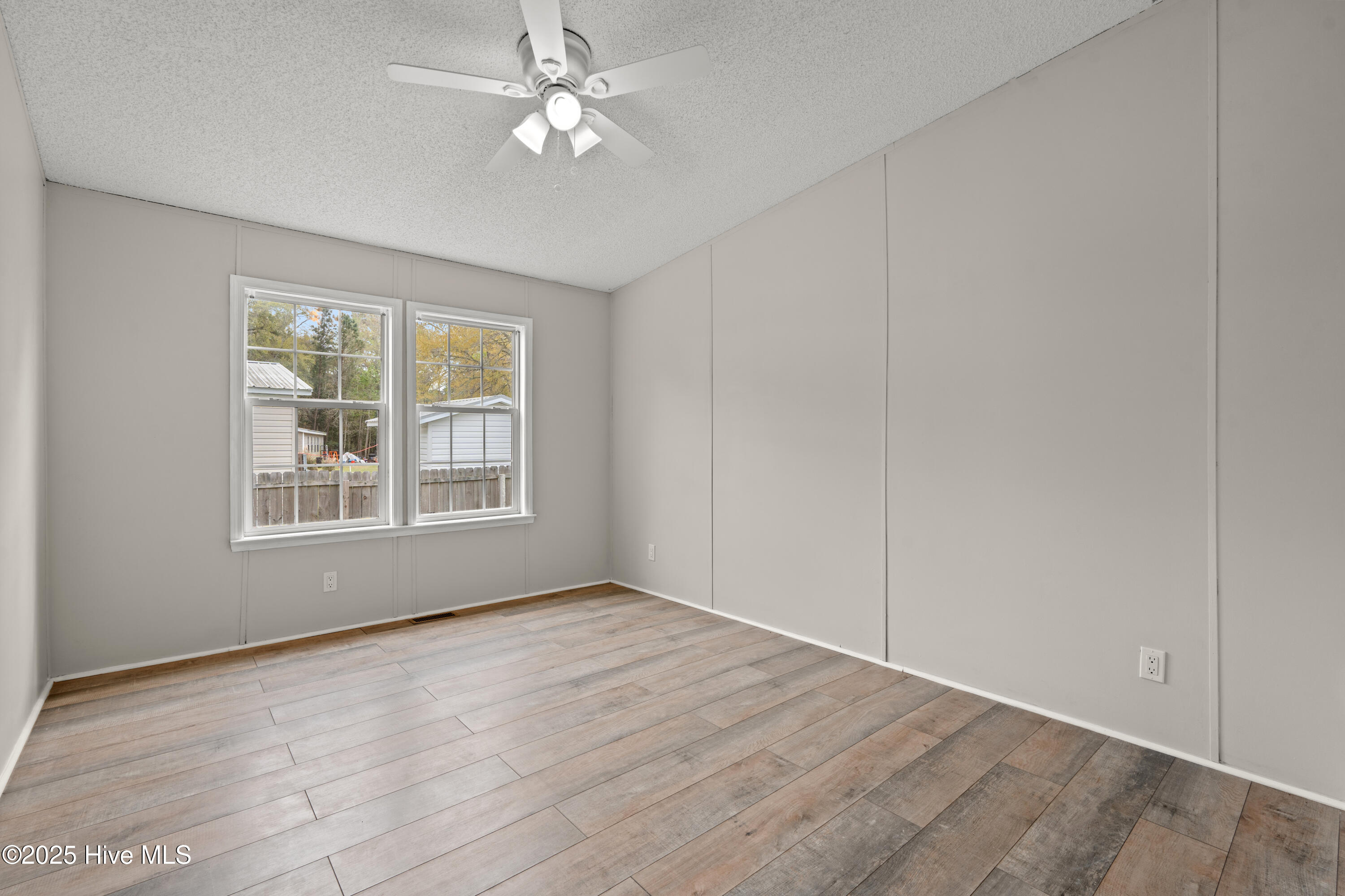 199 Saint Christopher Circle Property Photo 18