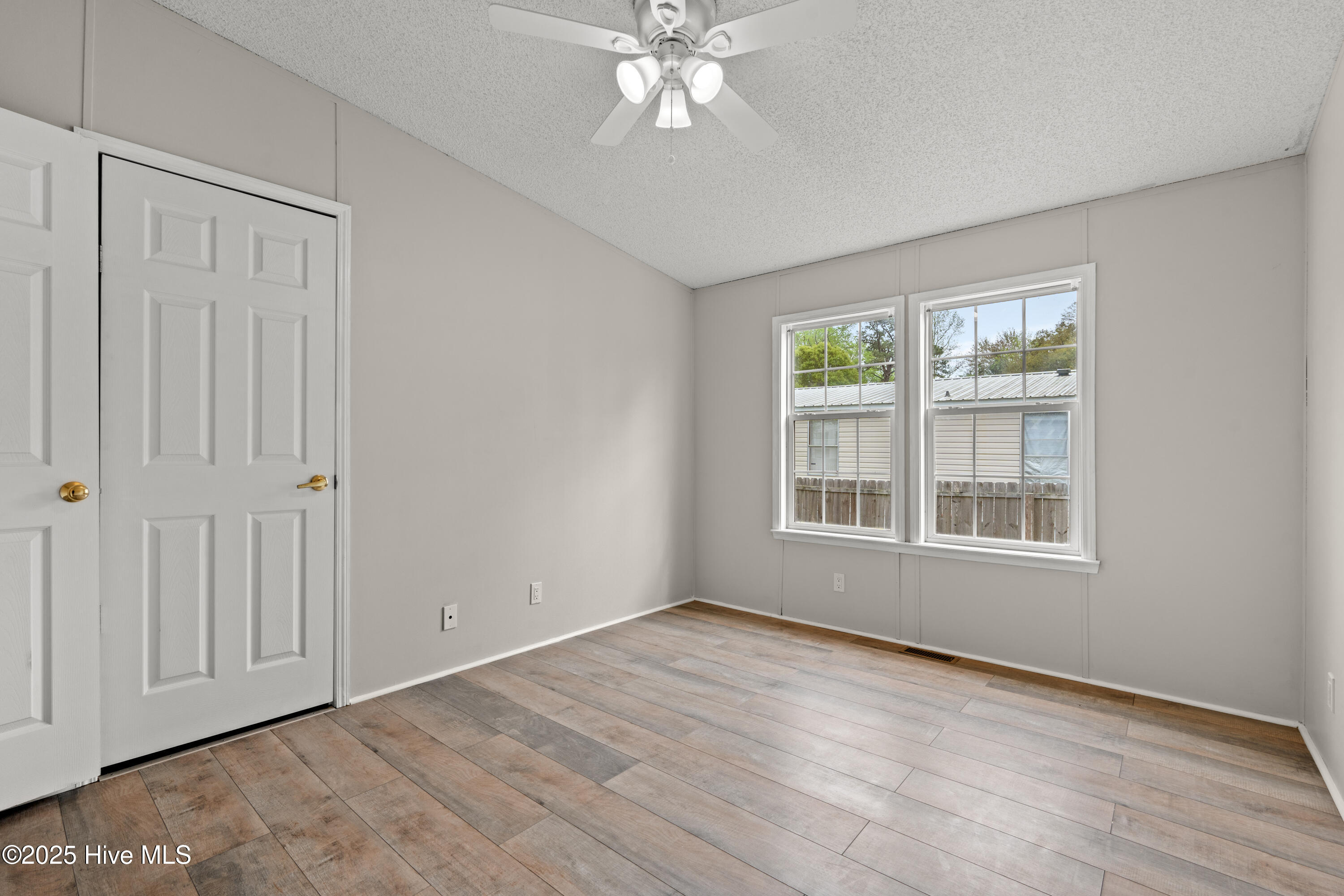 199 Saint Christopher Circle Property Photo 20