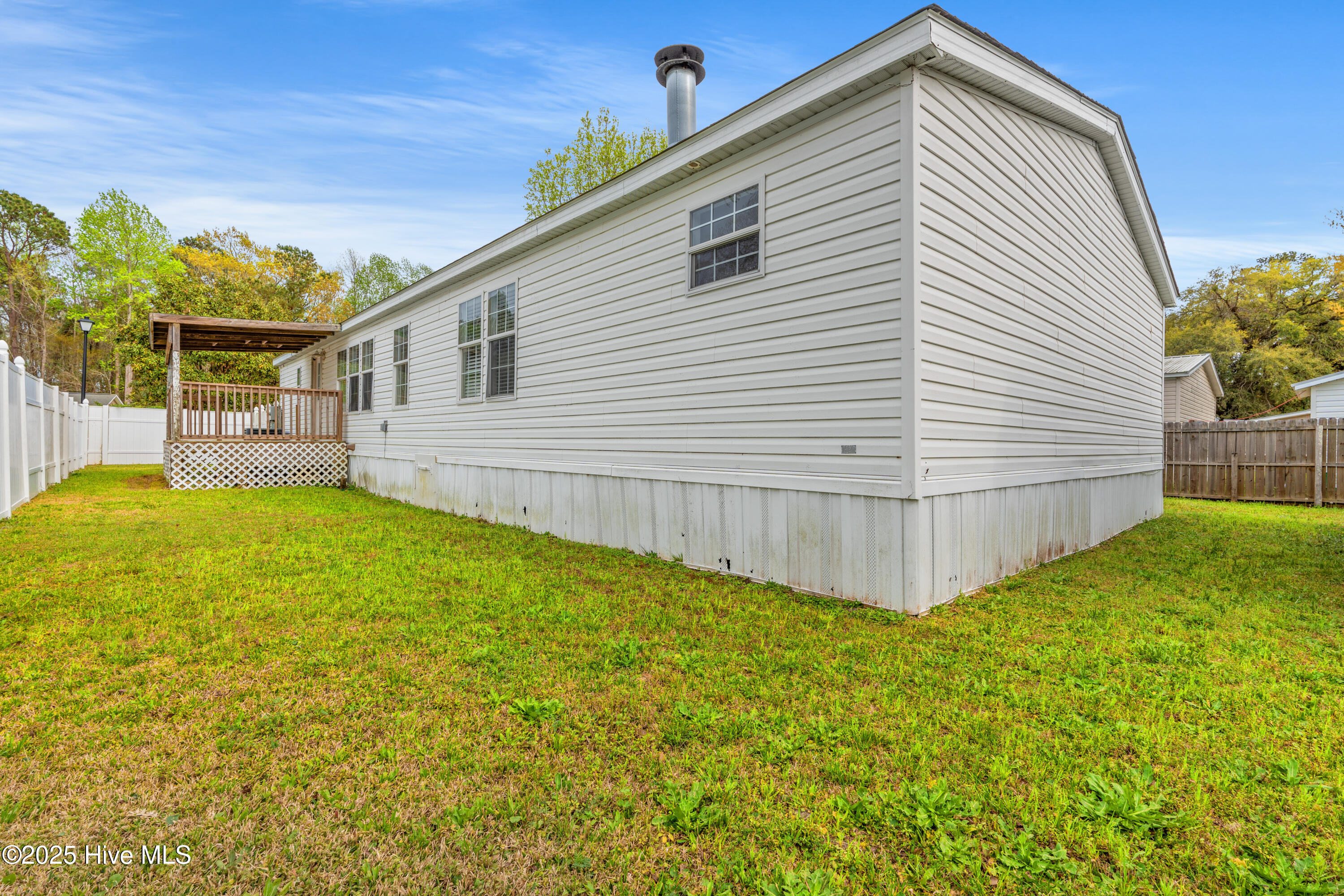 199 Saint Christopher Circle Property Photo 28