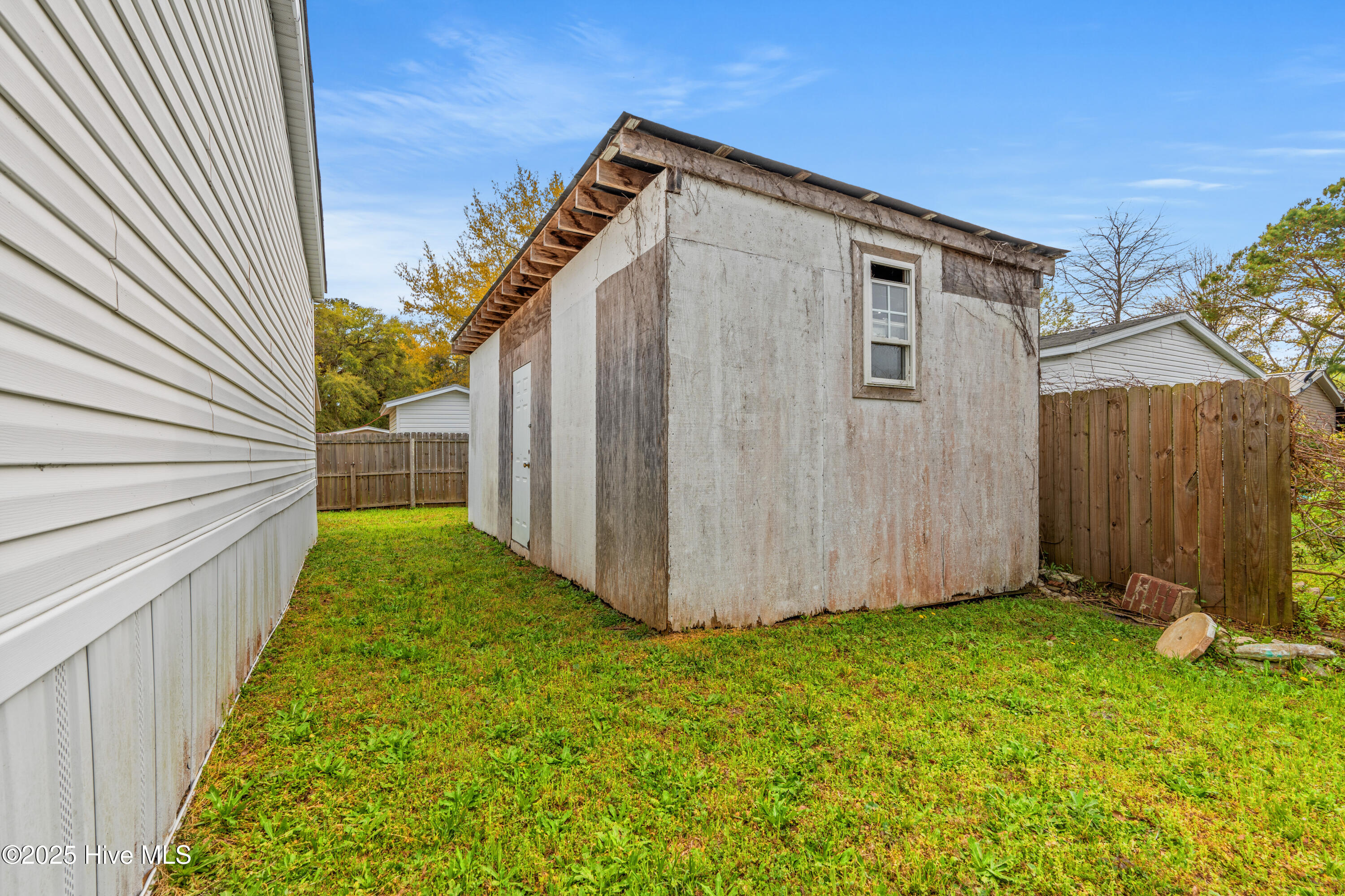 199 Saint Christopher Circle Property Photo 29