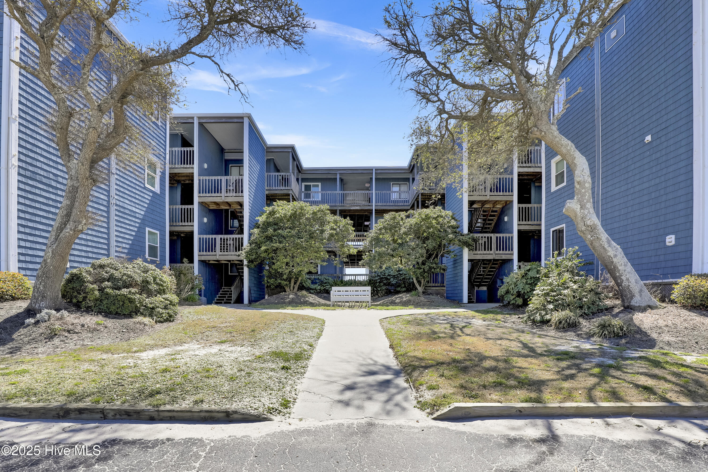 2196 New River Inlet Road Unit 167 Property Photo 1