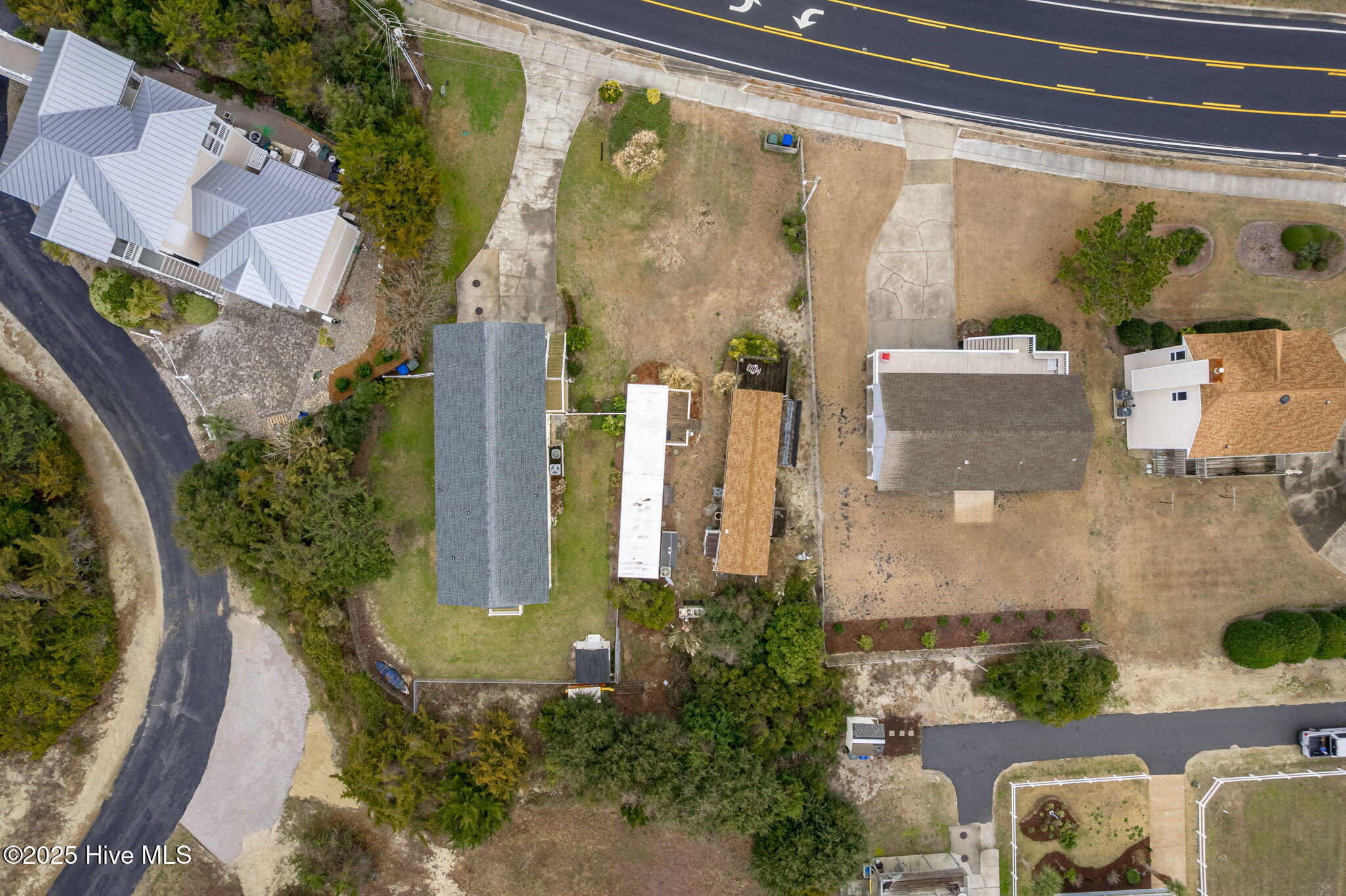 1702 E Fort Macon Road Property Photo 10