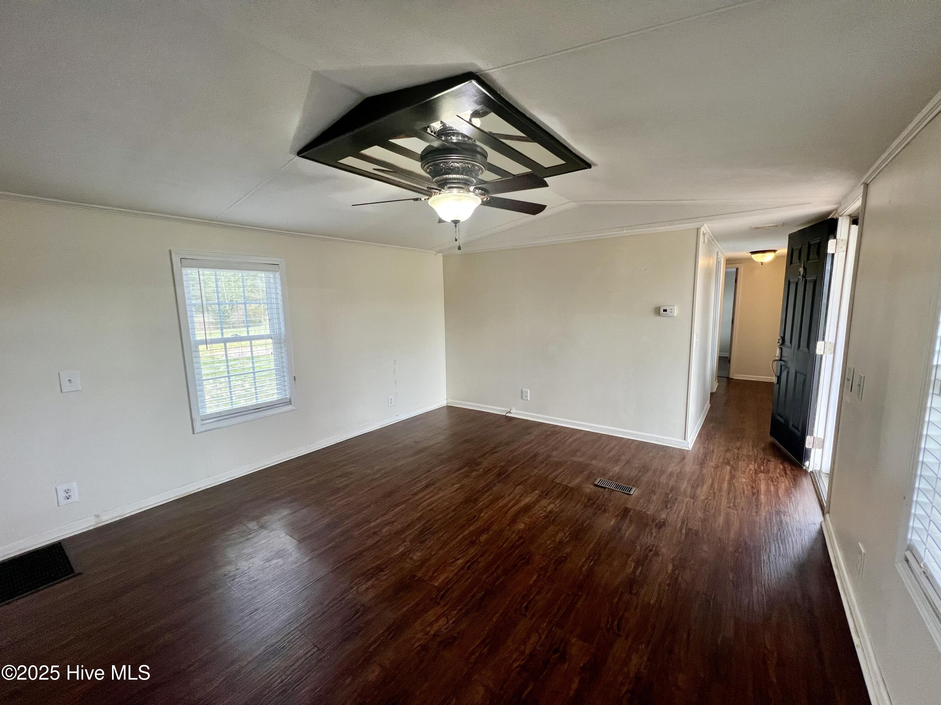 5131 Haynes Lennon Highway Property Photo 10