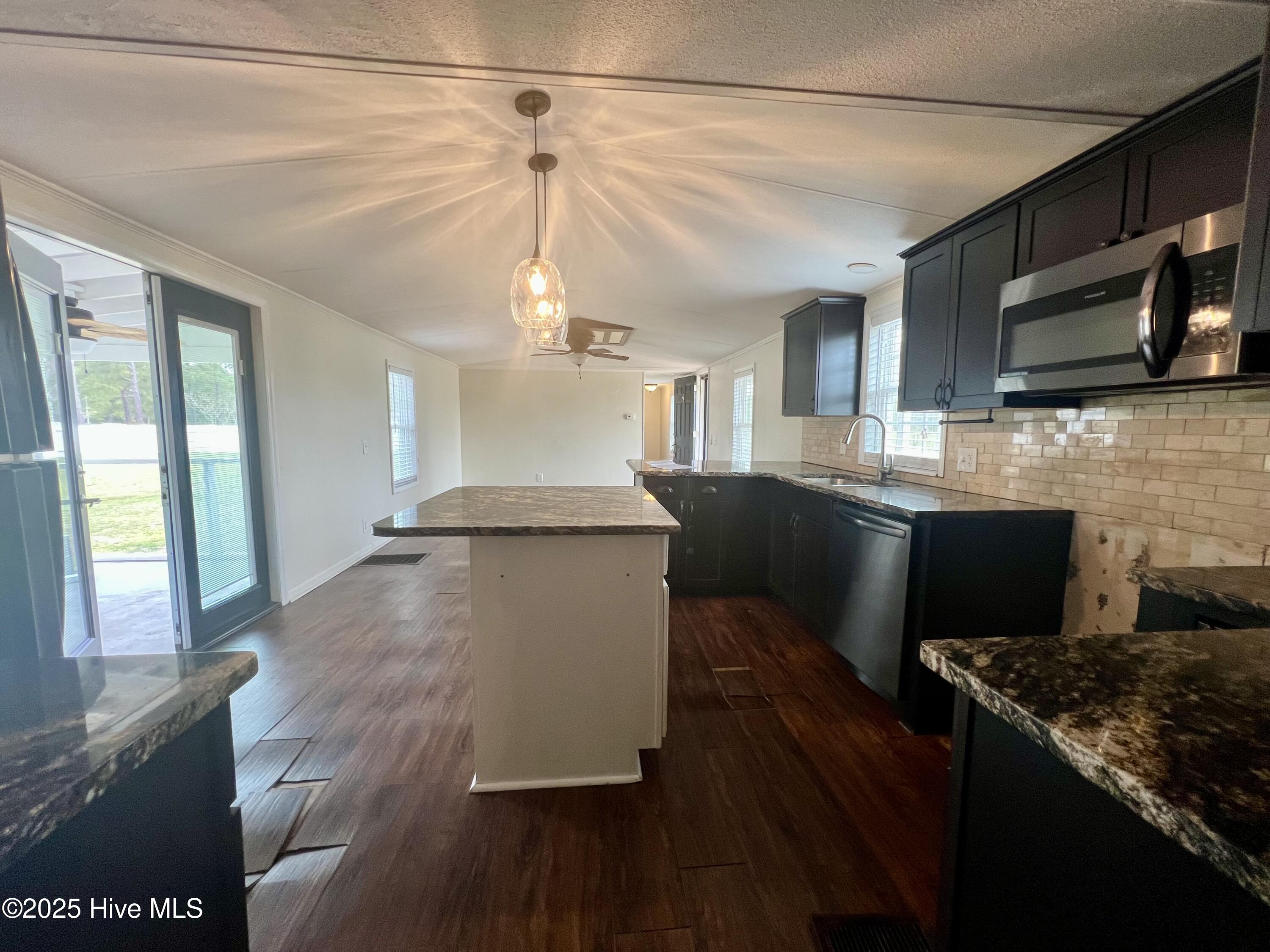 5131 Haynes Lennon Highway Property Photo 12