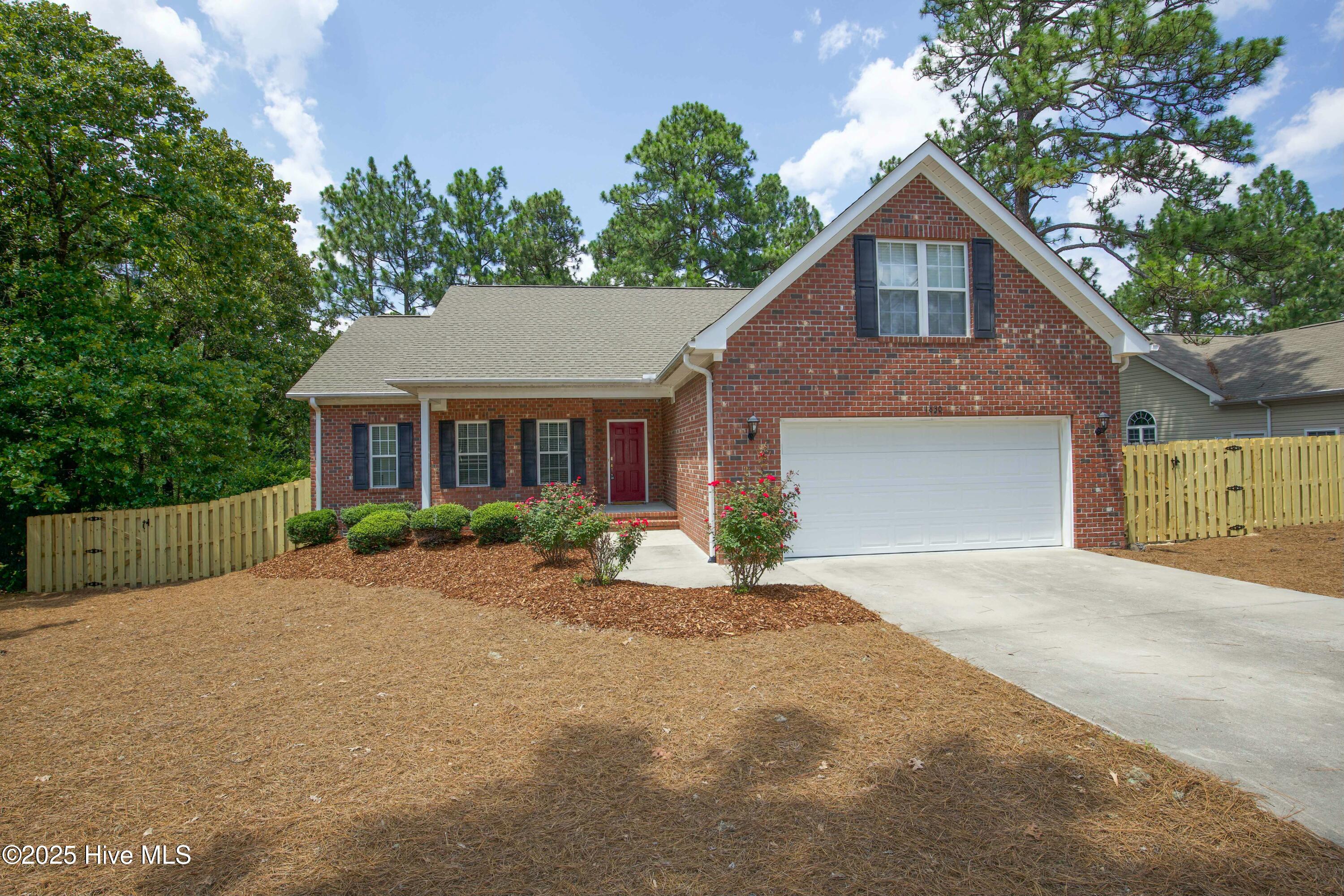 1830 Longleaf Drive Property Photo