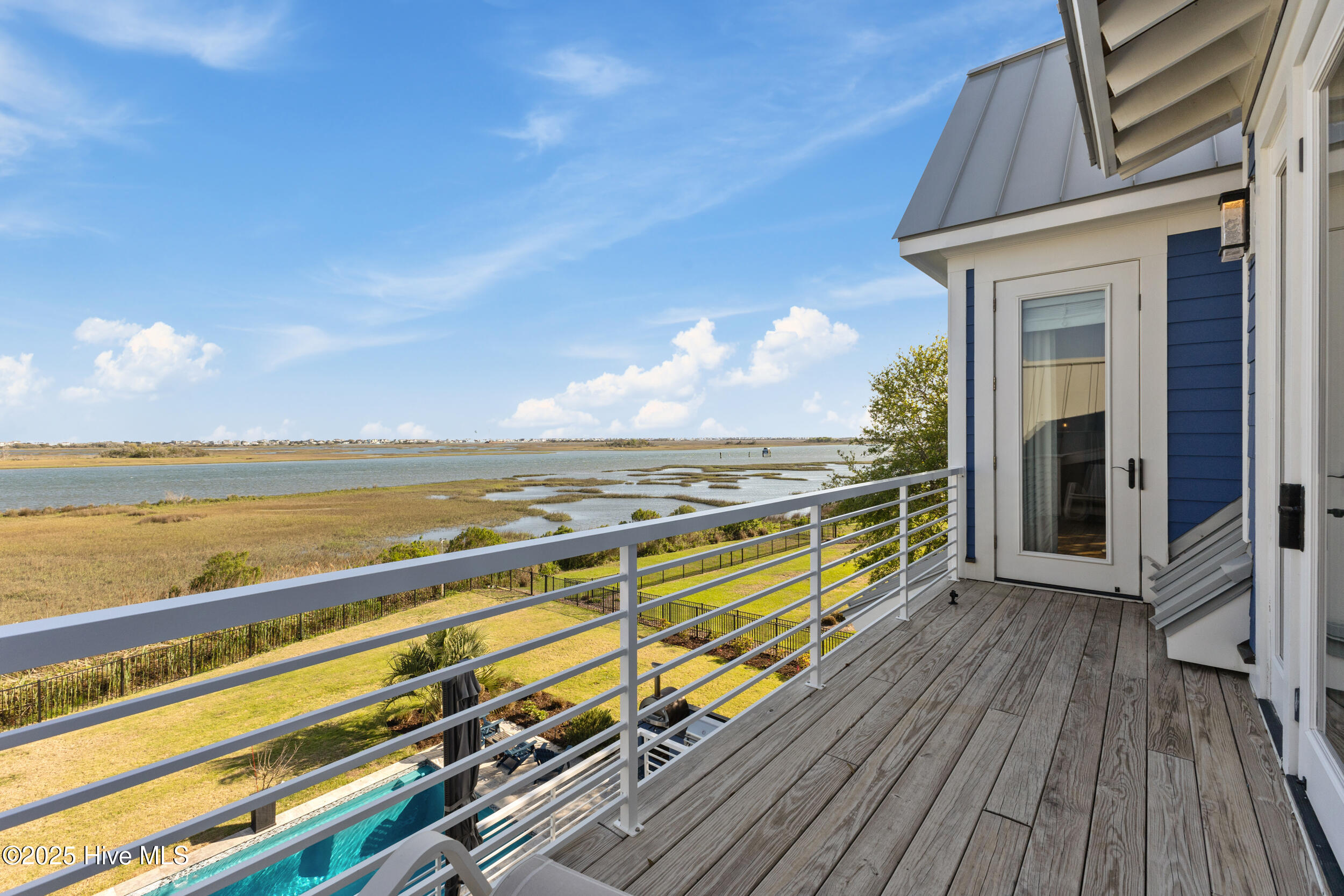 263 Harbour Village Drive Property Photo 26