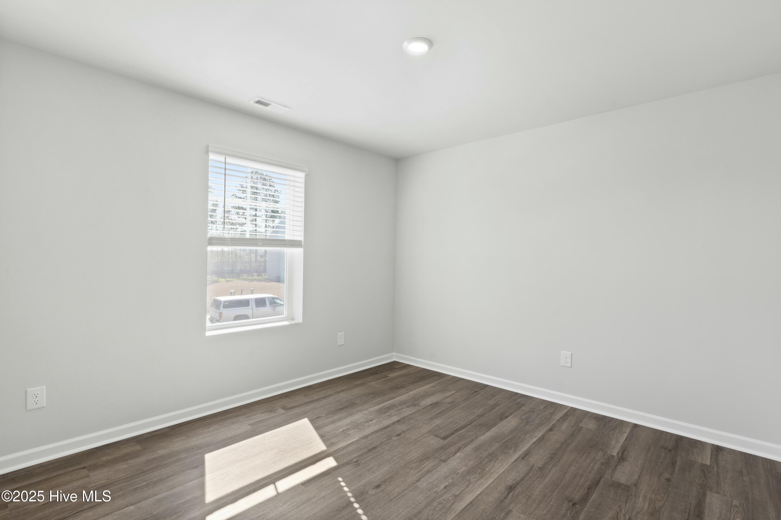 520 Sandy Hollow Drive Property Photo 25
