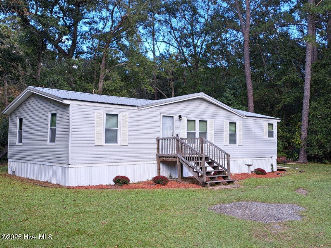 3411 Fieldcrest Drive Property Photo