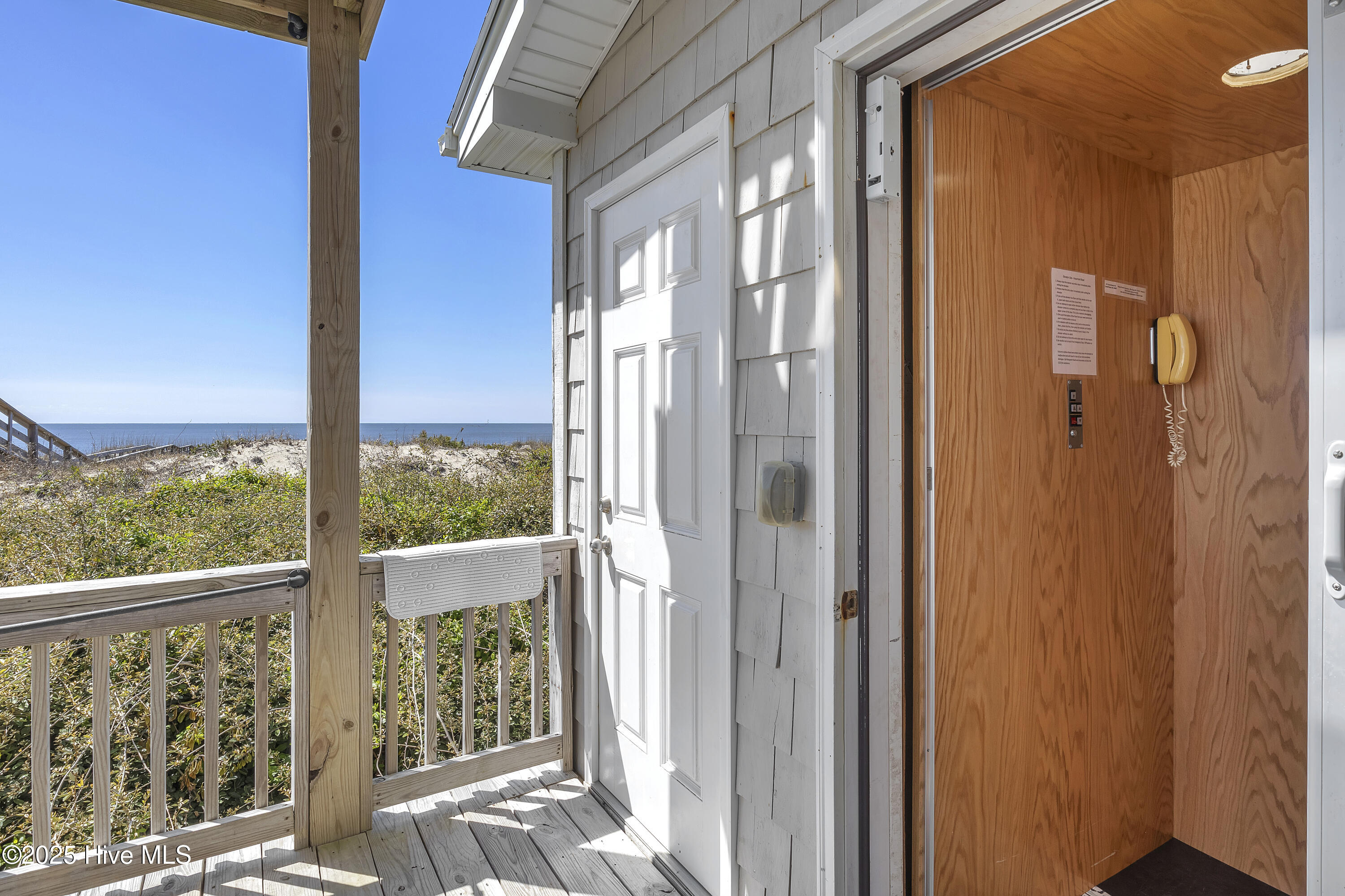 413 Caswell Beach Road Property Photo 14