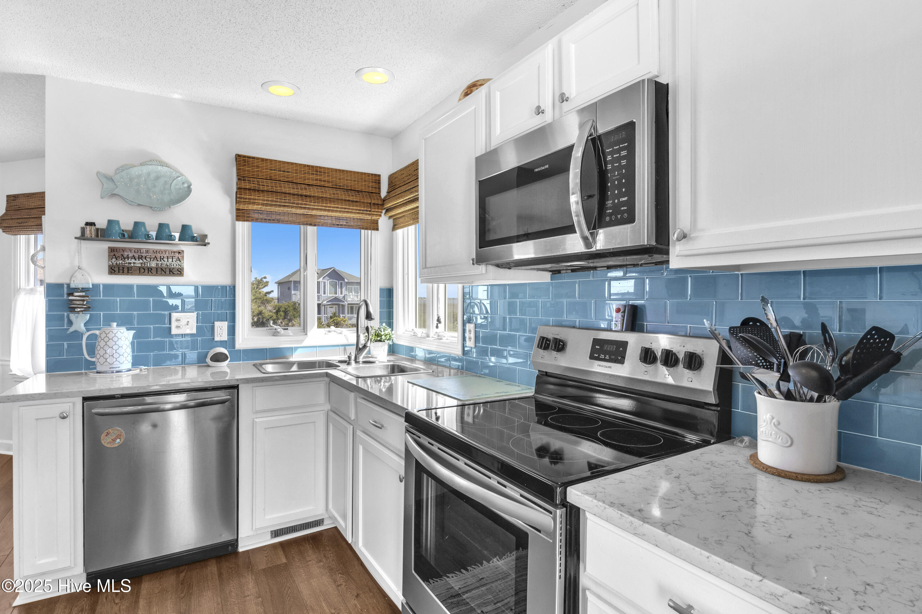 413 Caswell Beach Road Property Photo 25