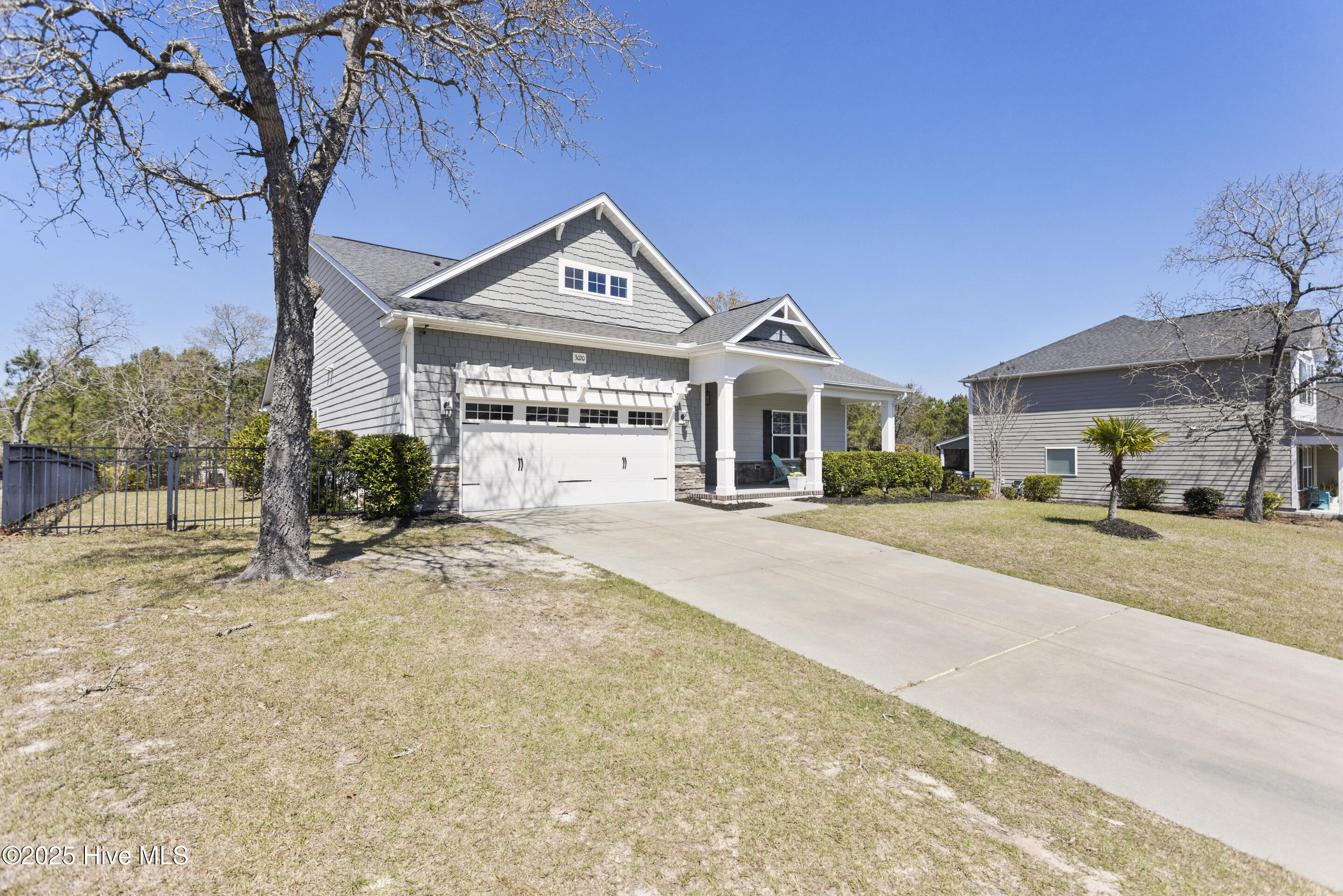 3020 Arundel Hill Property Photo 4