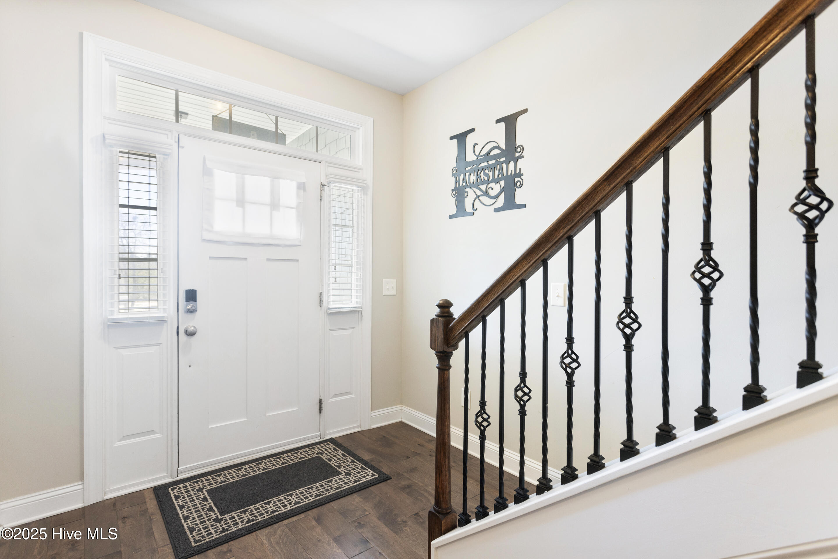 3020 Arundel Hill Property Photo 7