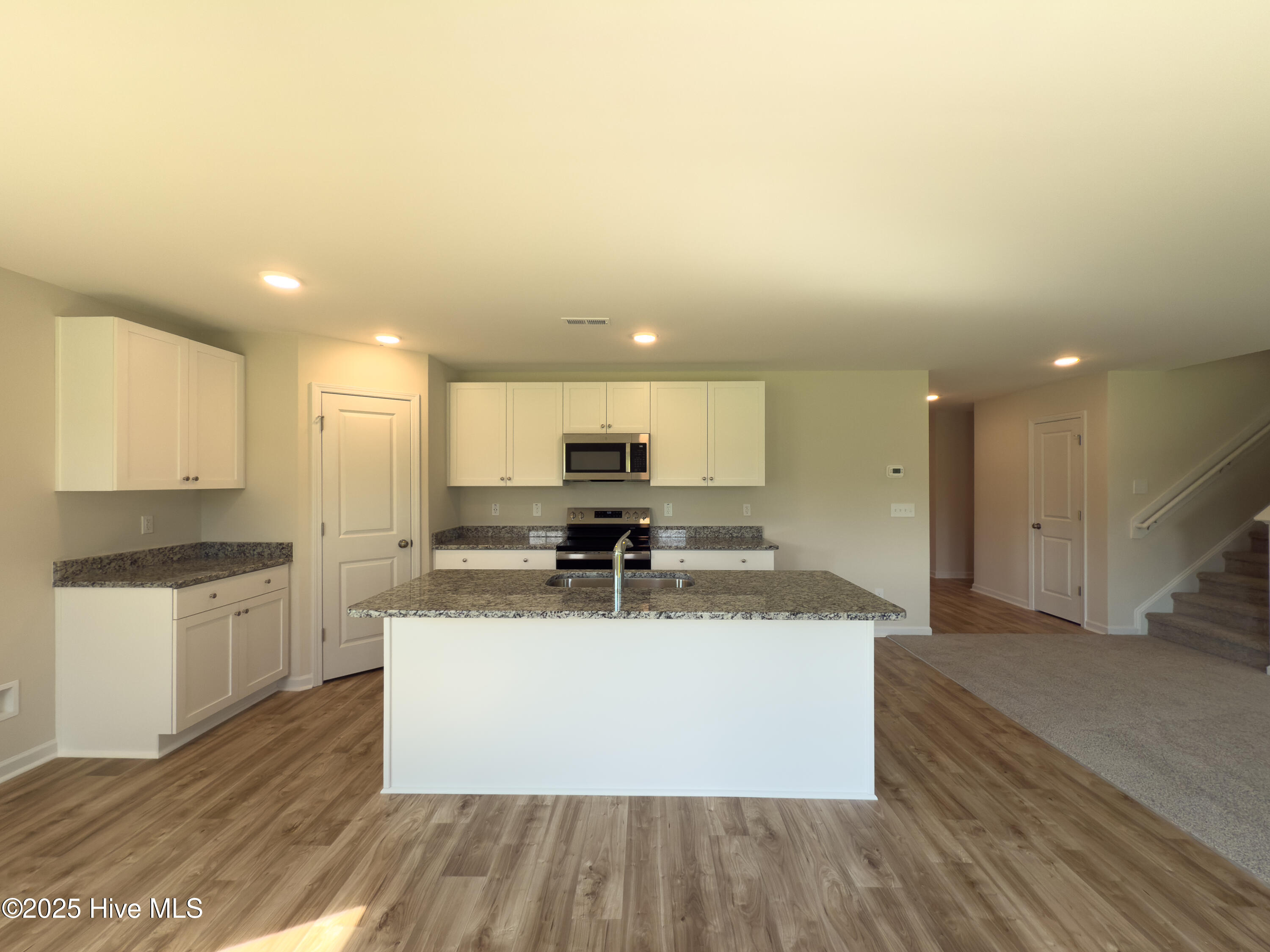4894 Blue Springs Road Property Photo 7