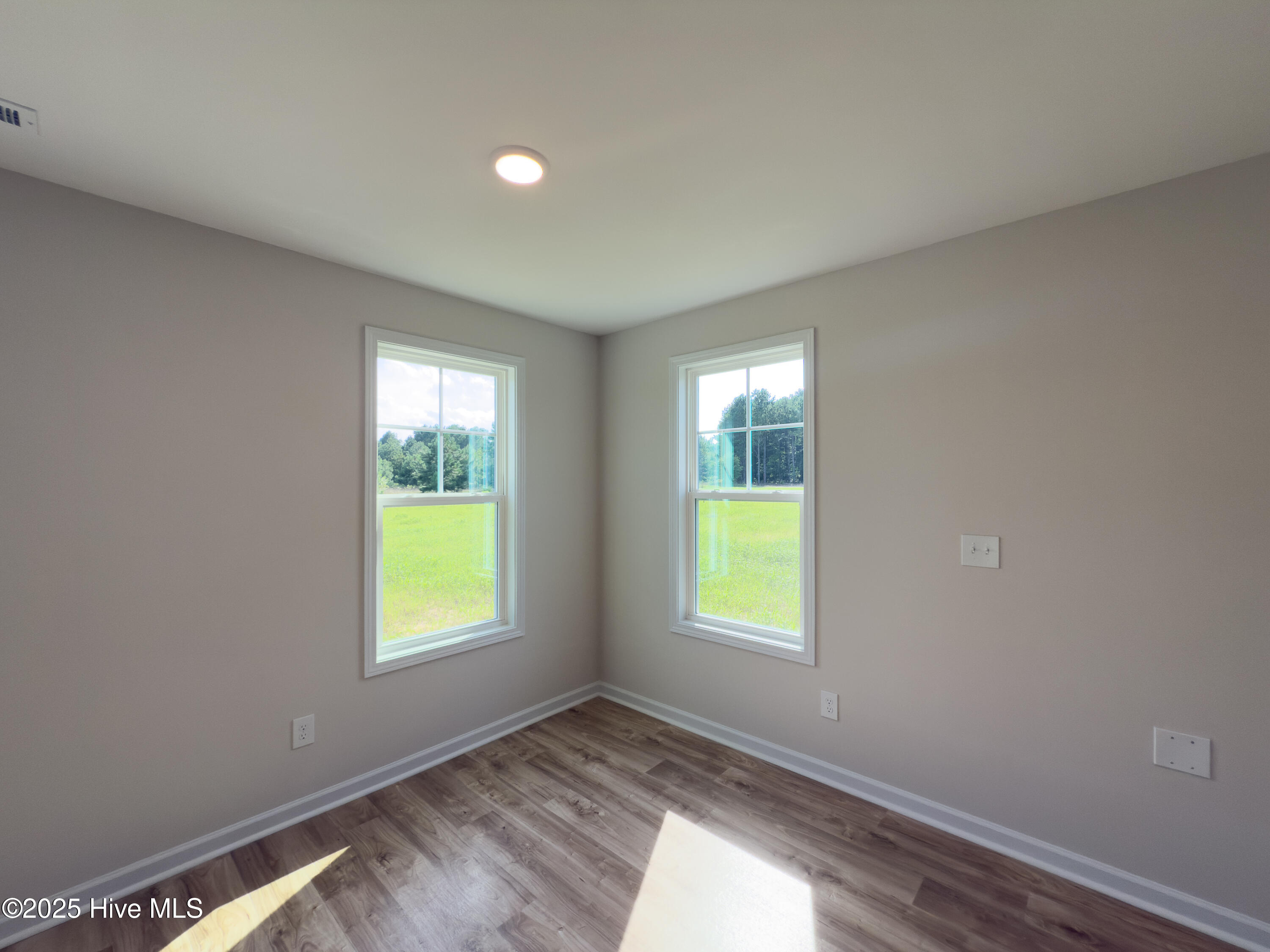 4894 Blue Springs Road Property Photo 12