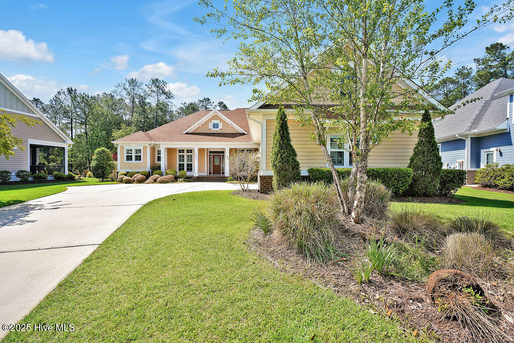 2021 Colony Pines Drive Property Photo 1