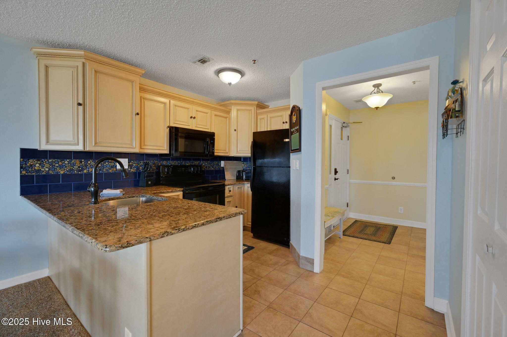 790 New River Inlet Road Unit 113a Property Photo 8