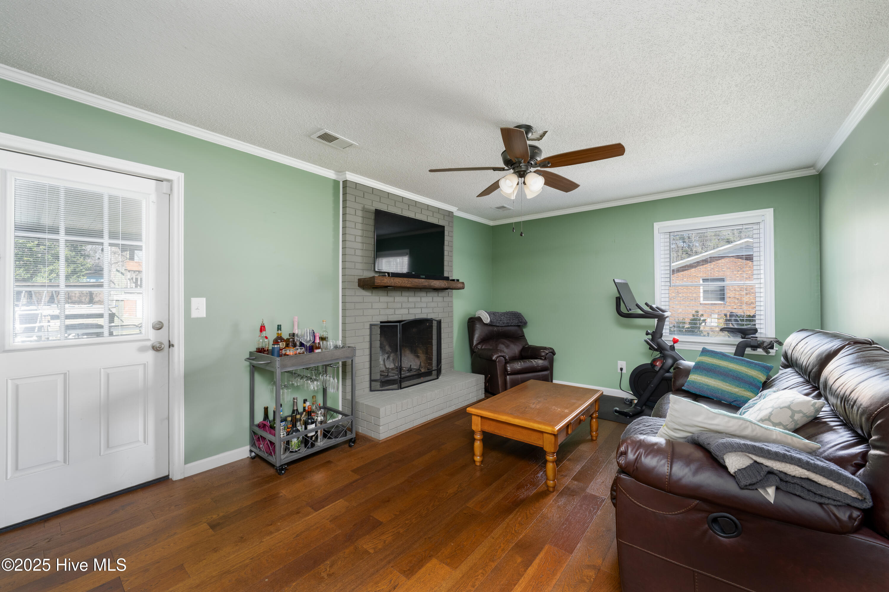 233 Heritage Park Drive Property Photo 12