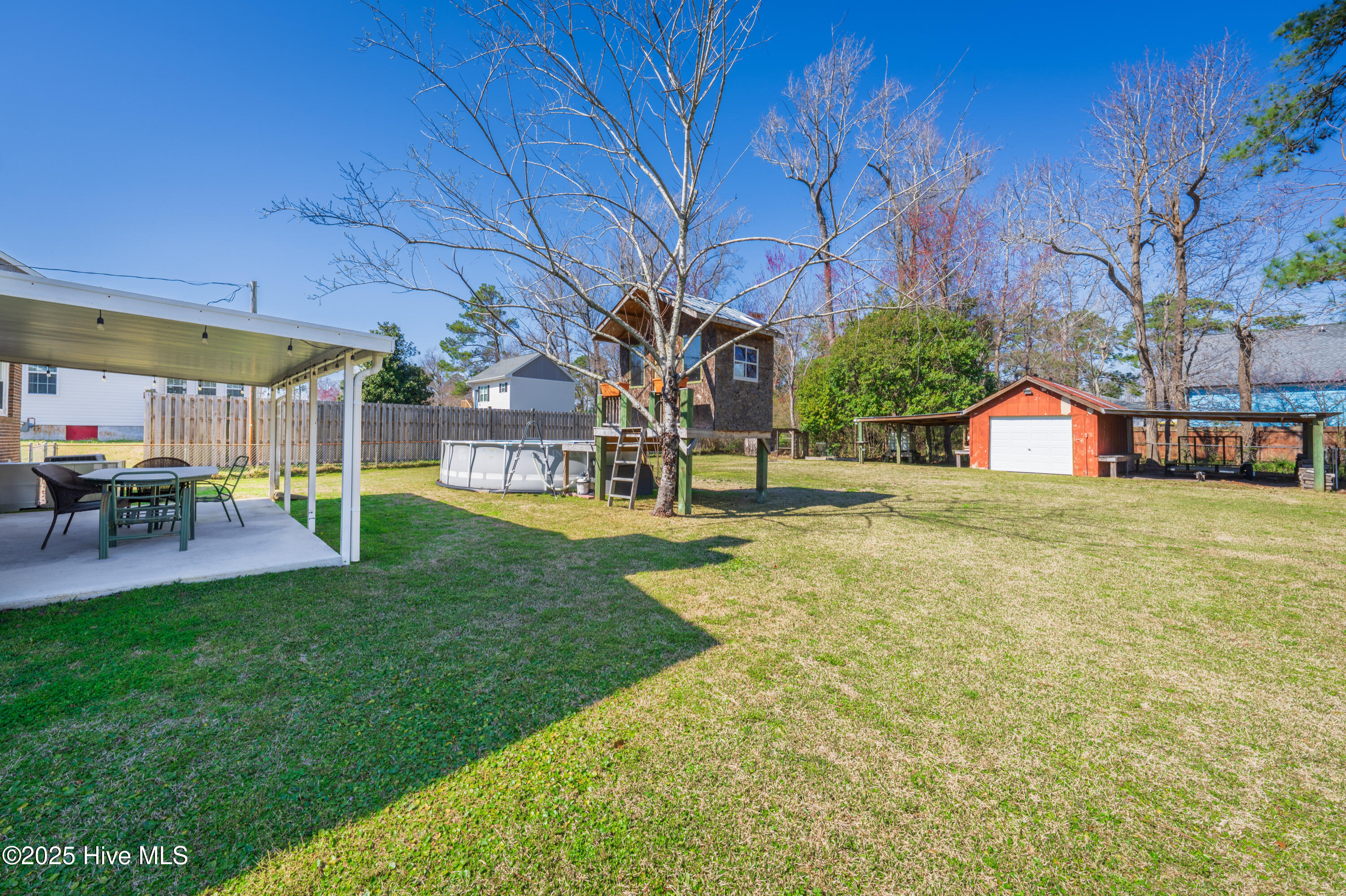 233 Heritage Park Drive Property Photo 31