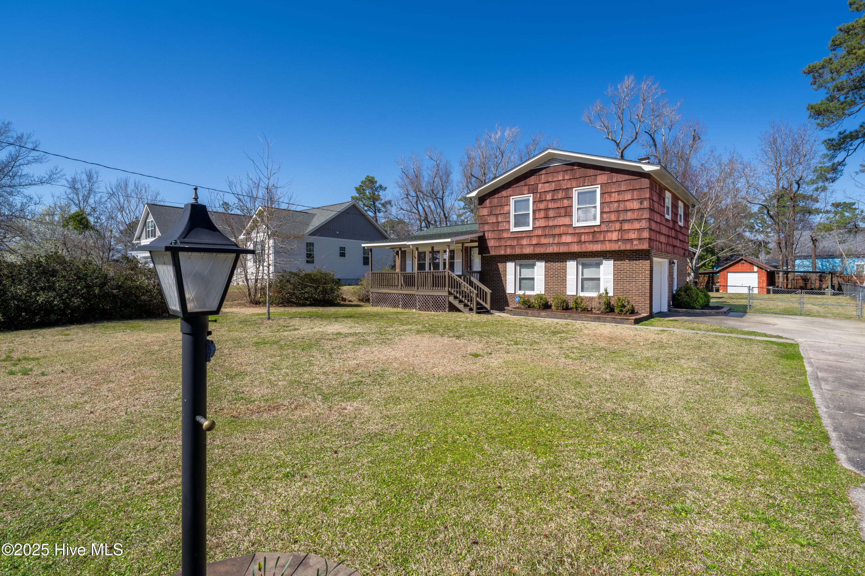 233 Heritage Park Drive Property Photo 33