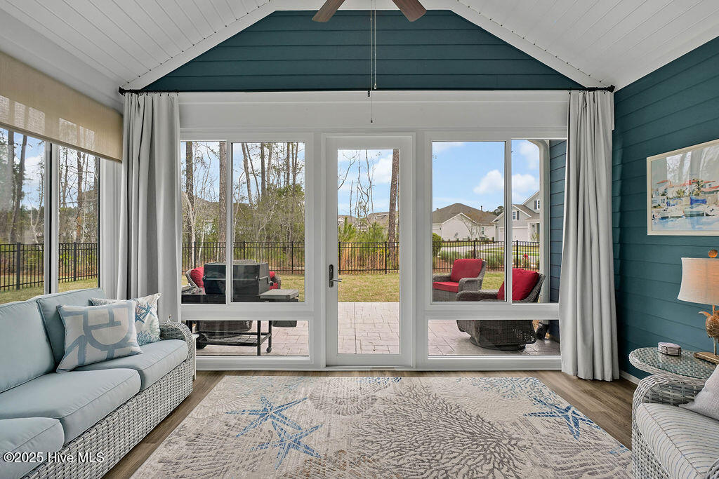 7955 Harrier Circle Property Photo 22