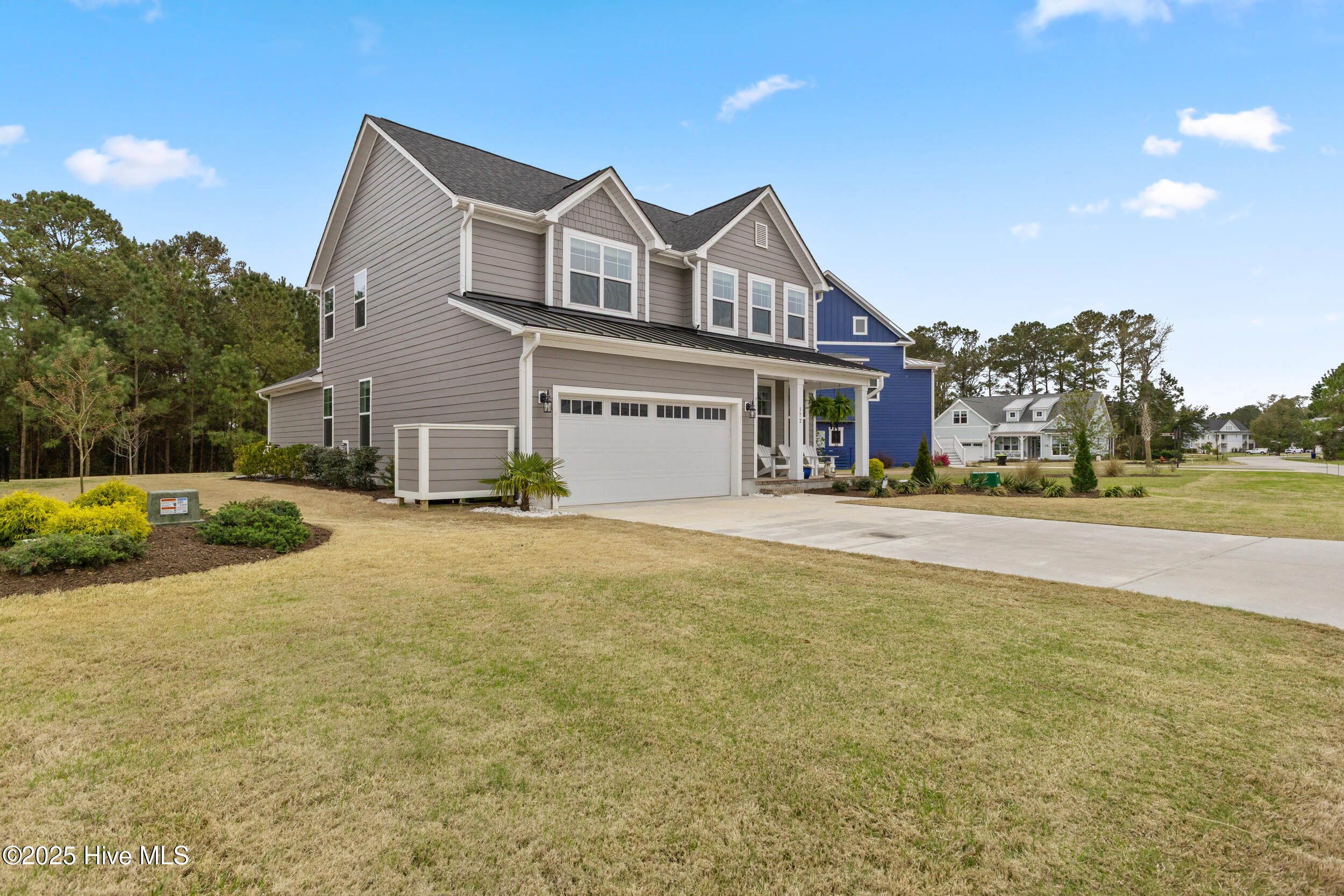 172 Everett Park Trail Property Photo 3