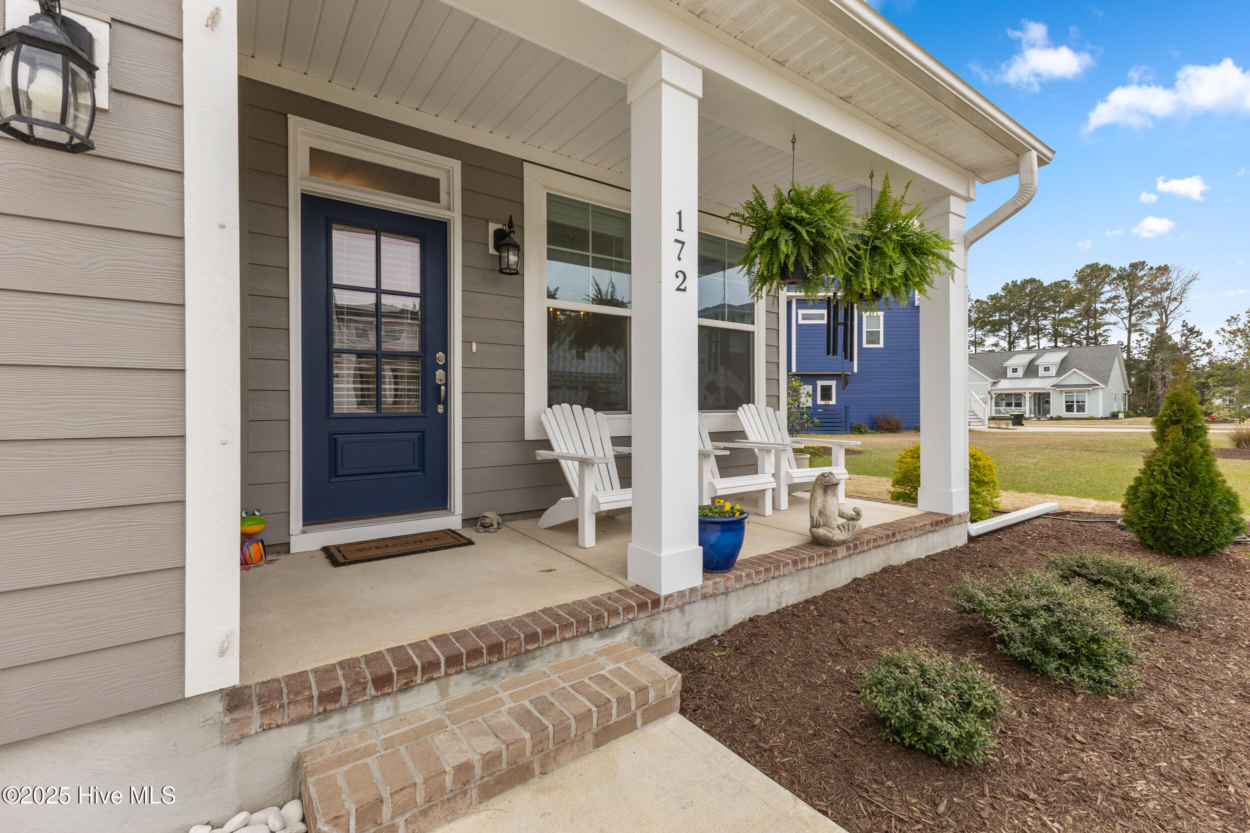 172 Everett Park Trail Property Photo 4