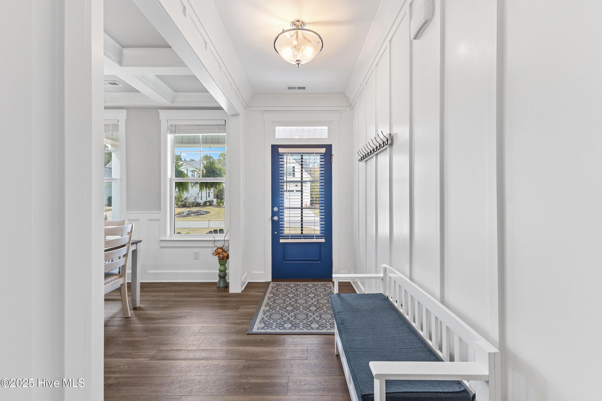 172 Everett Park Trail Property Photo 6