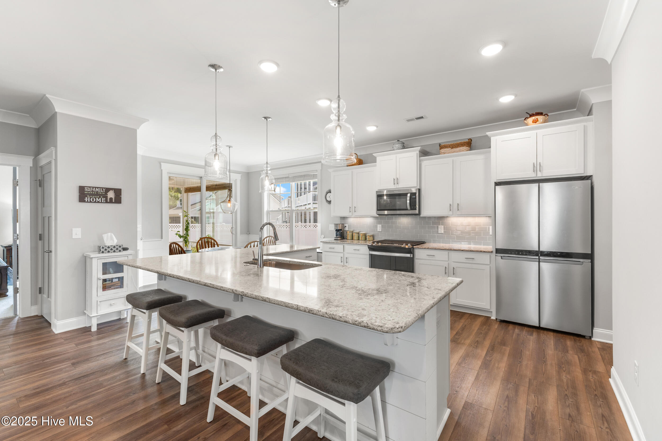 172 Everett Park Trail Property Photo 8