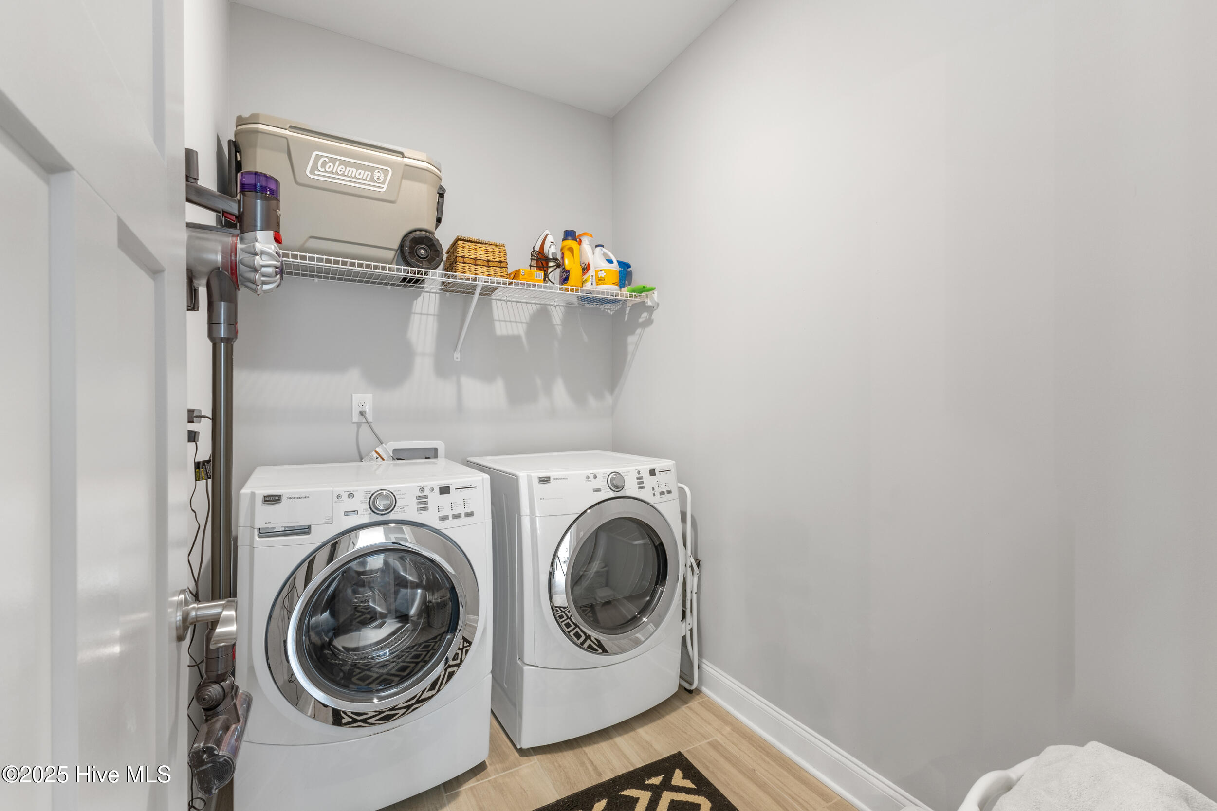 172 Everett Park Trail Property Photo 30