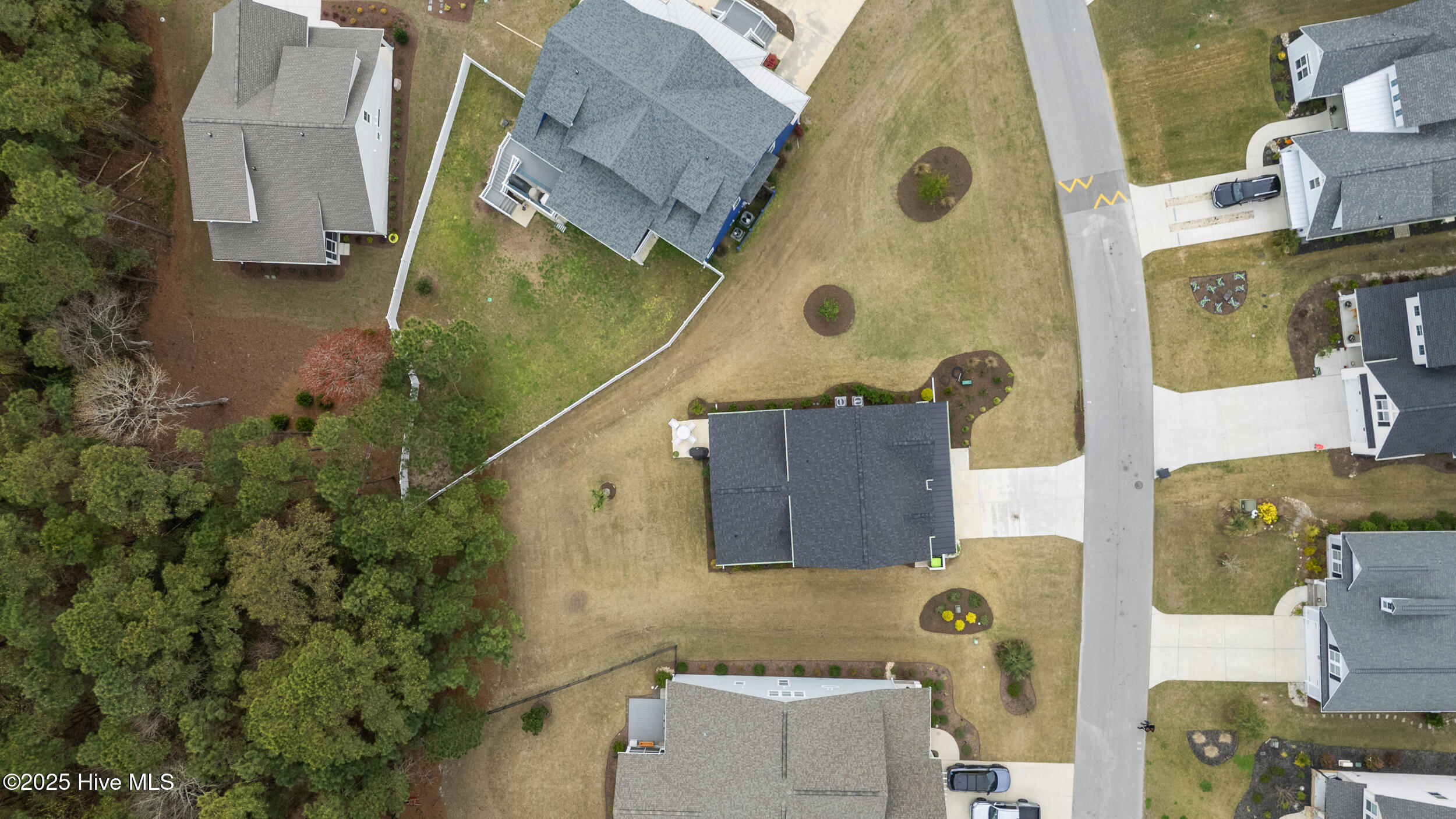 172 Everett Park Trail Property Photo 35