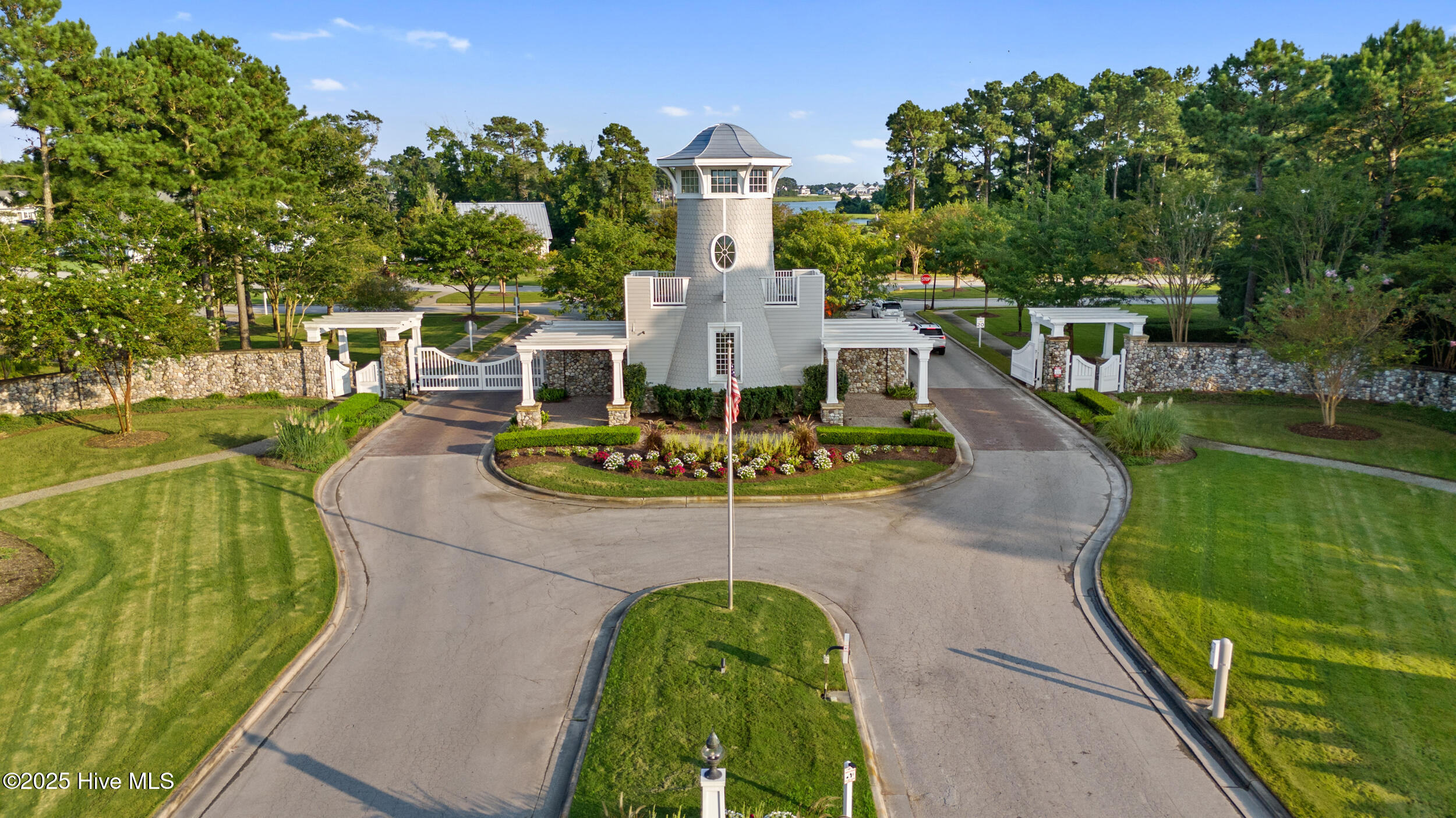 172 Everett Park Trail Property Photo 40