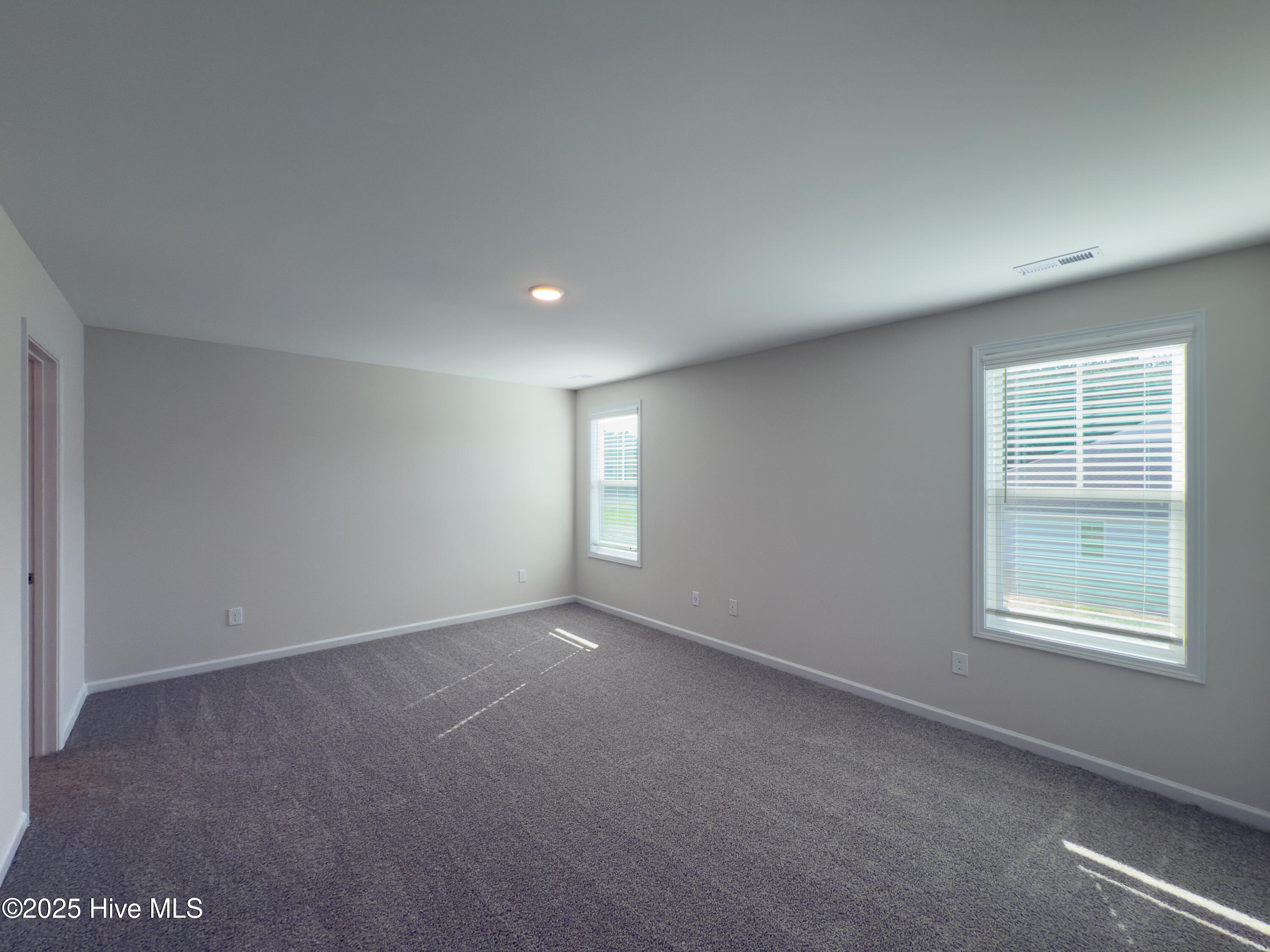 4878 Blue Springs Road Property Photo 6