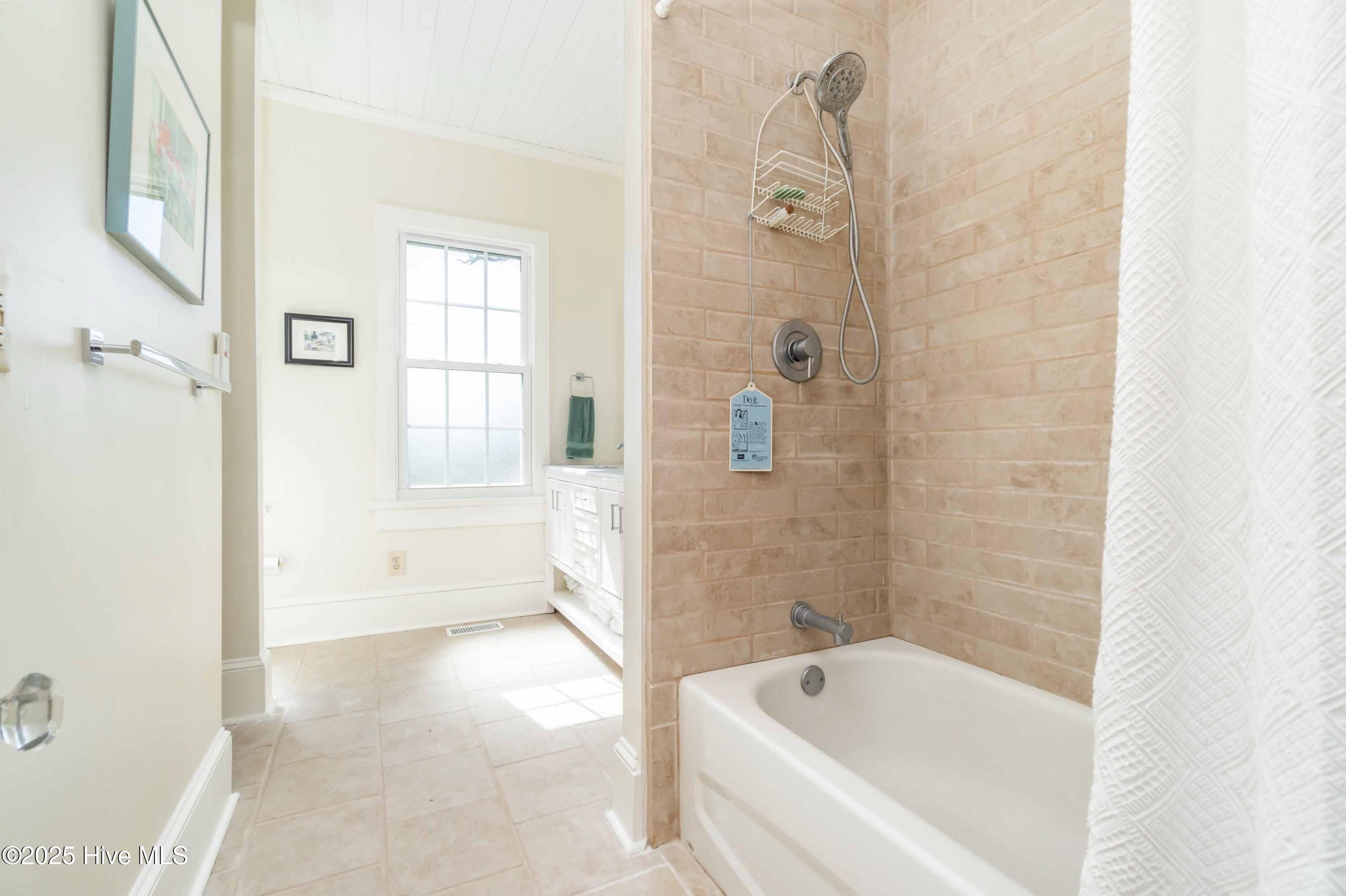 205 High Street Property Photo 22