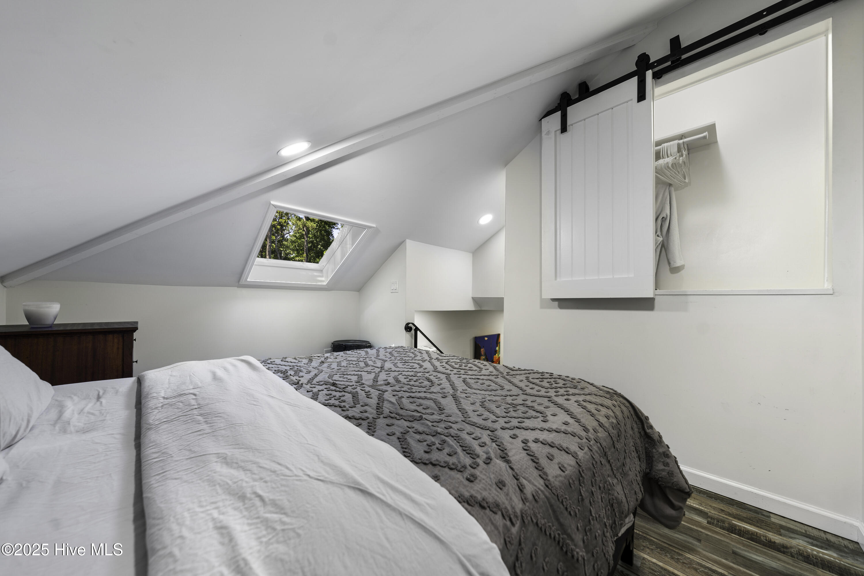 7625 Mallow Road Property Photo 14
