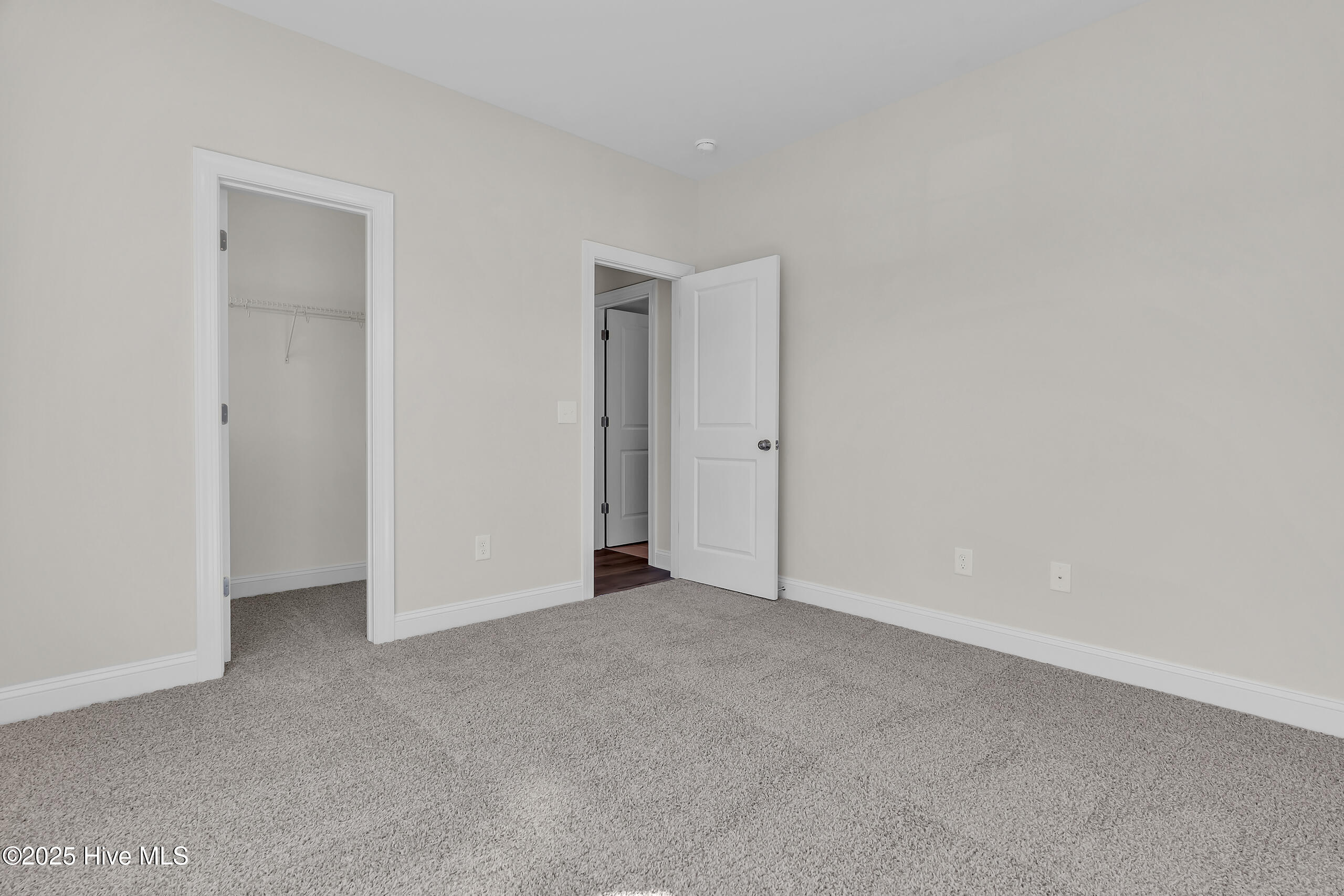 124 Creek Bluff Road Property Photo 13