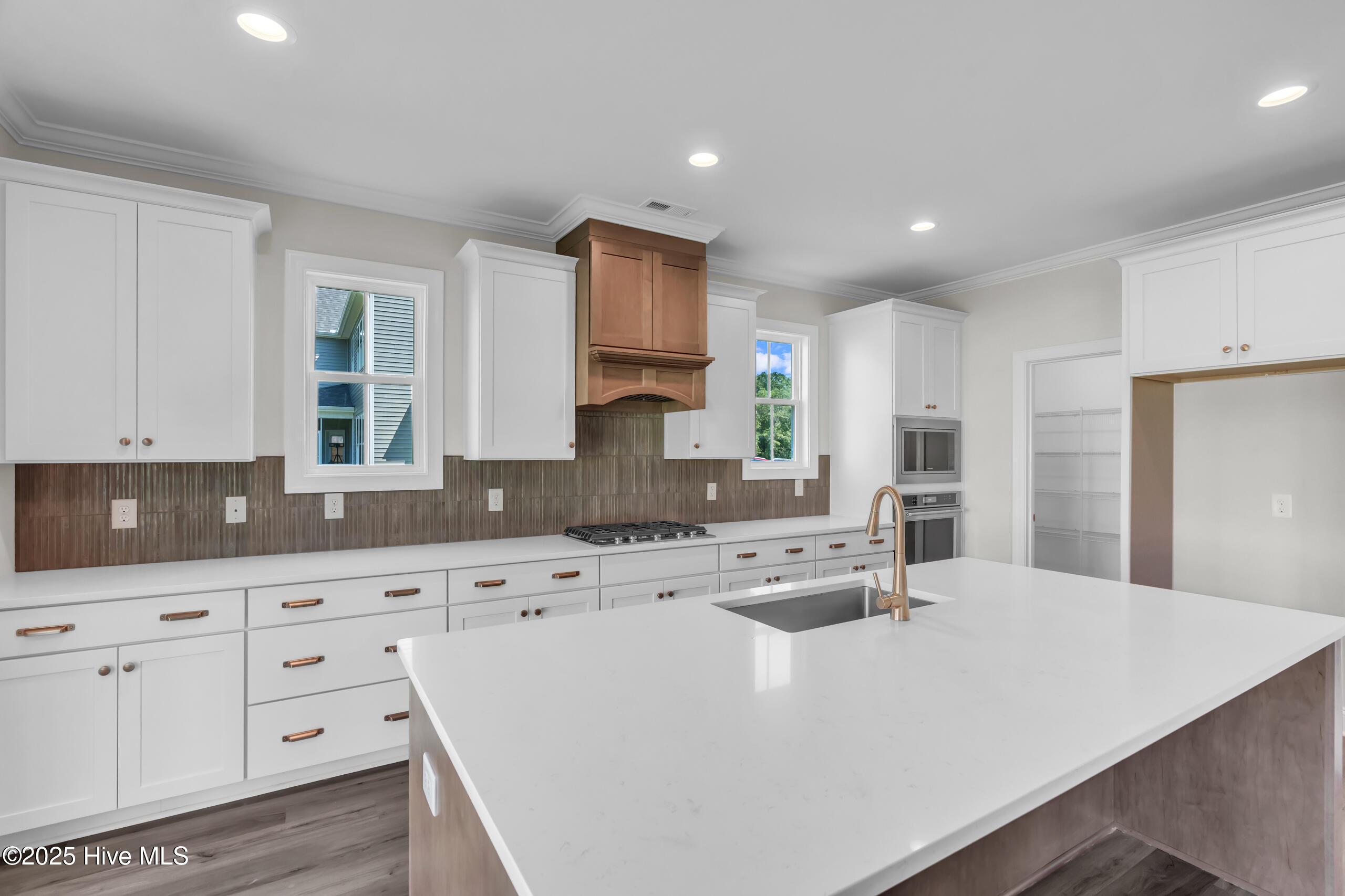 124 Creek Bluff Road Property Photo 23