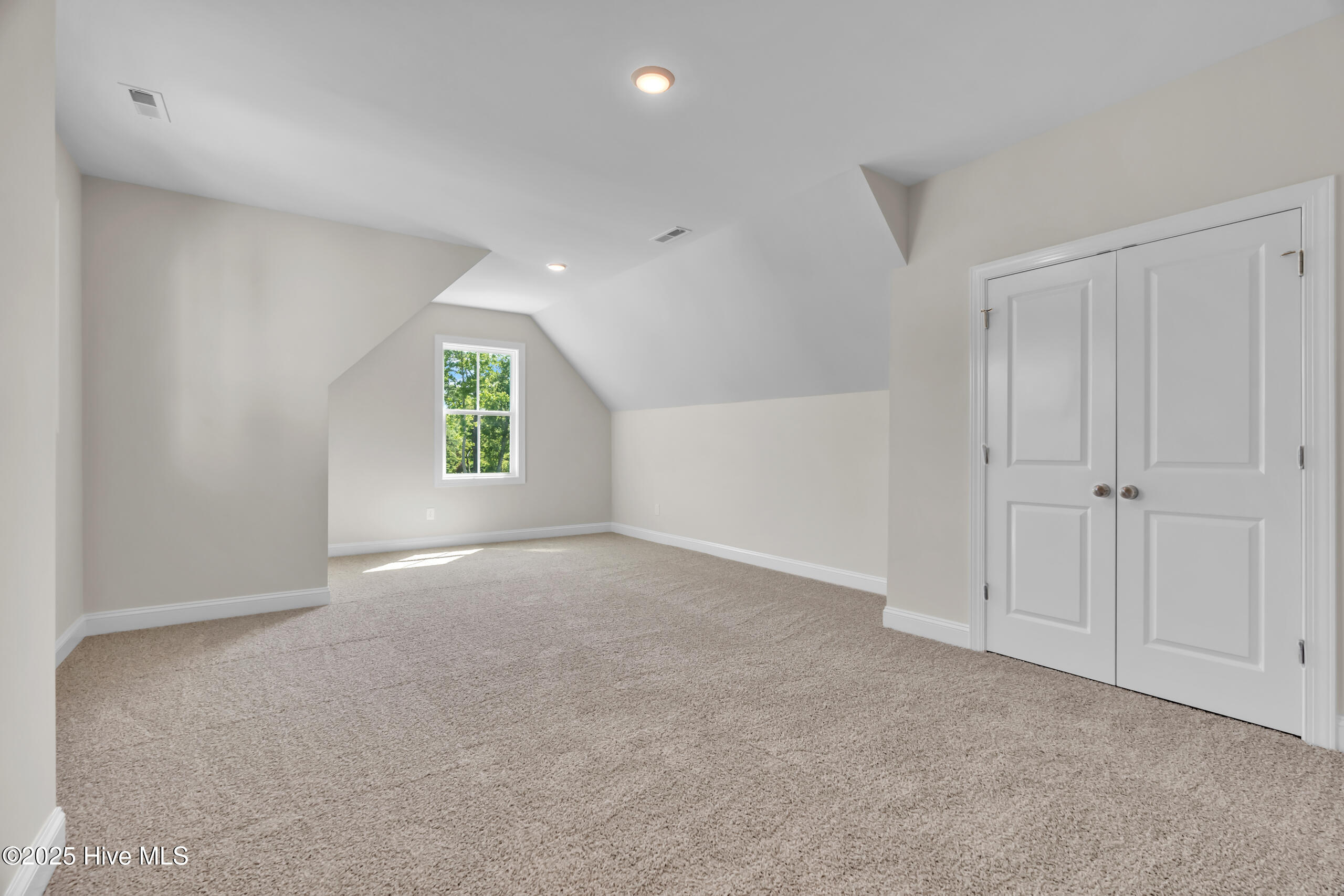 124 Creek Bluff Road Property Photo 34