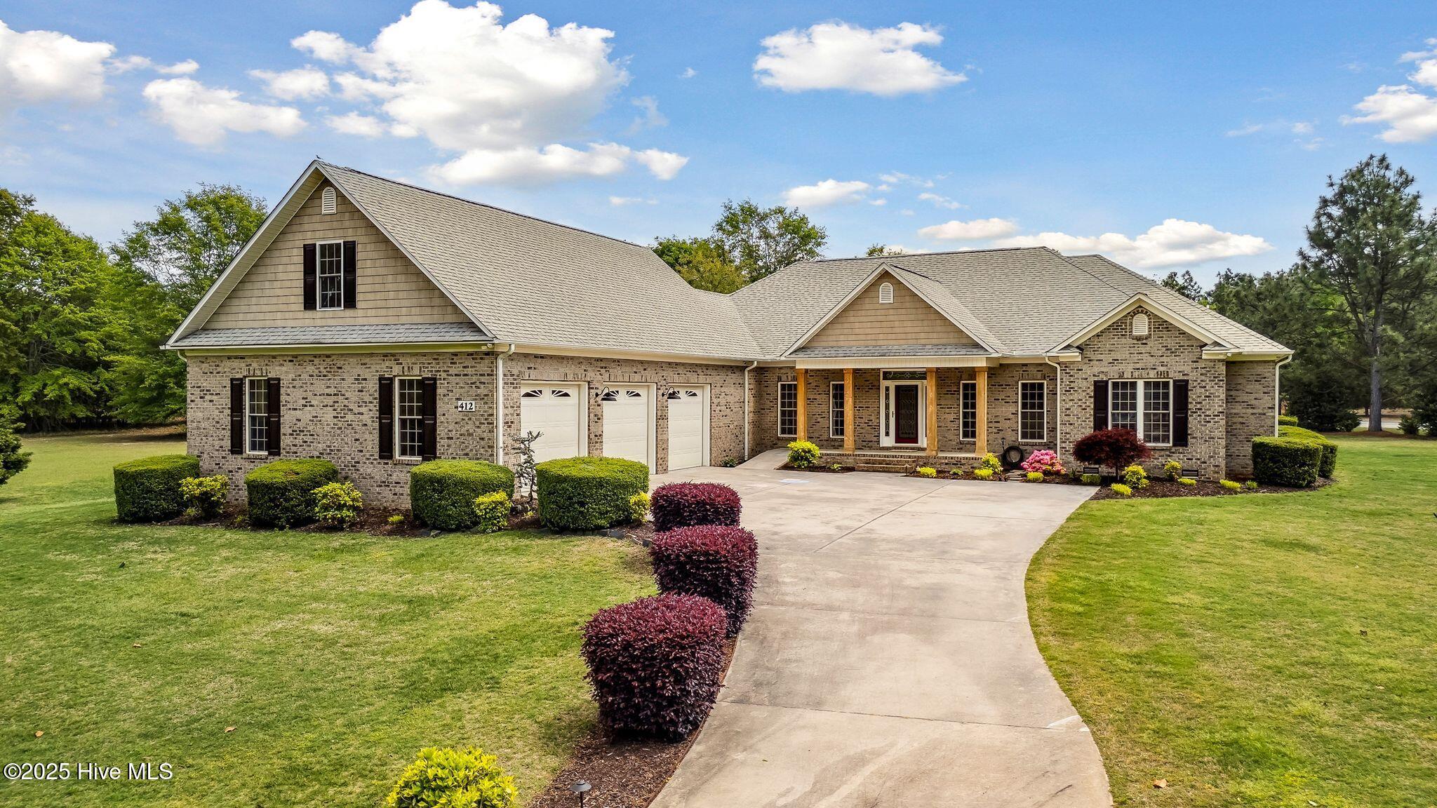 412 Longleaf Drive Property Photo