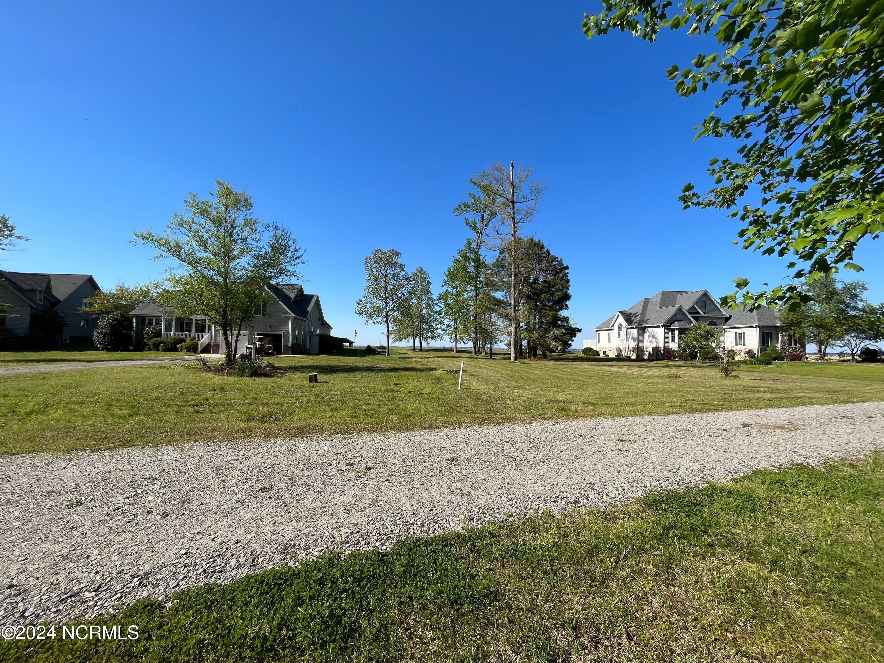579 Summerby Road Property Photo 19