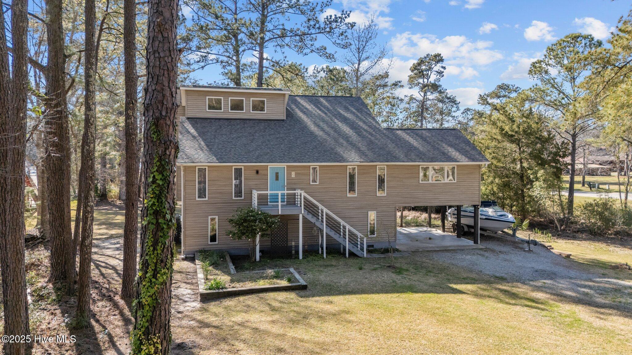 20 Mallard Drive Property Photo 2