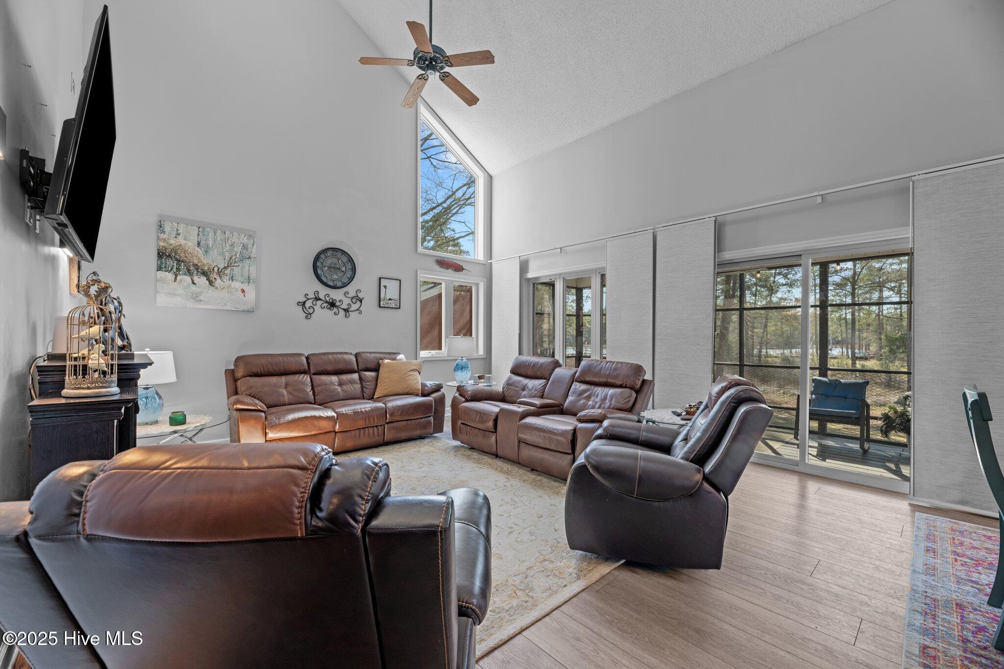 20 Mallard Drive Property Photo 4