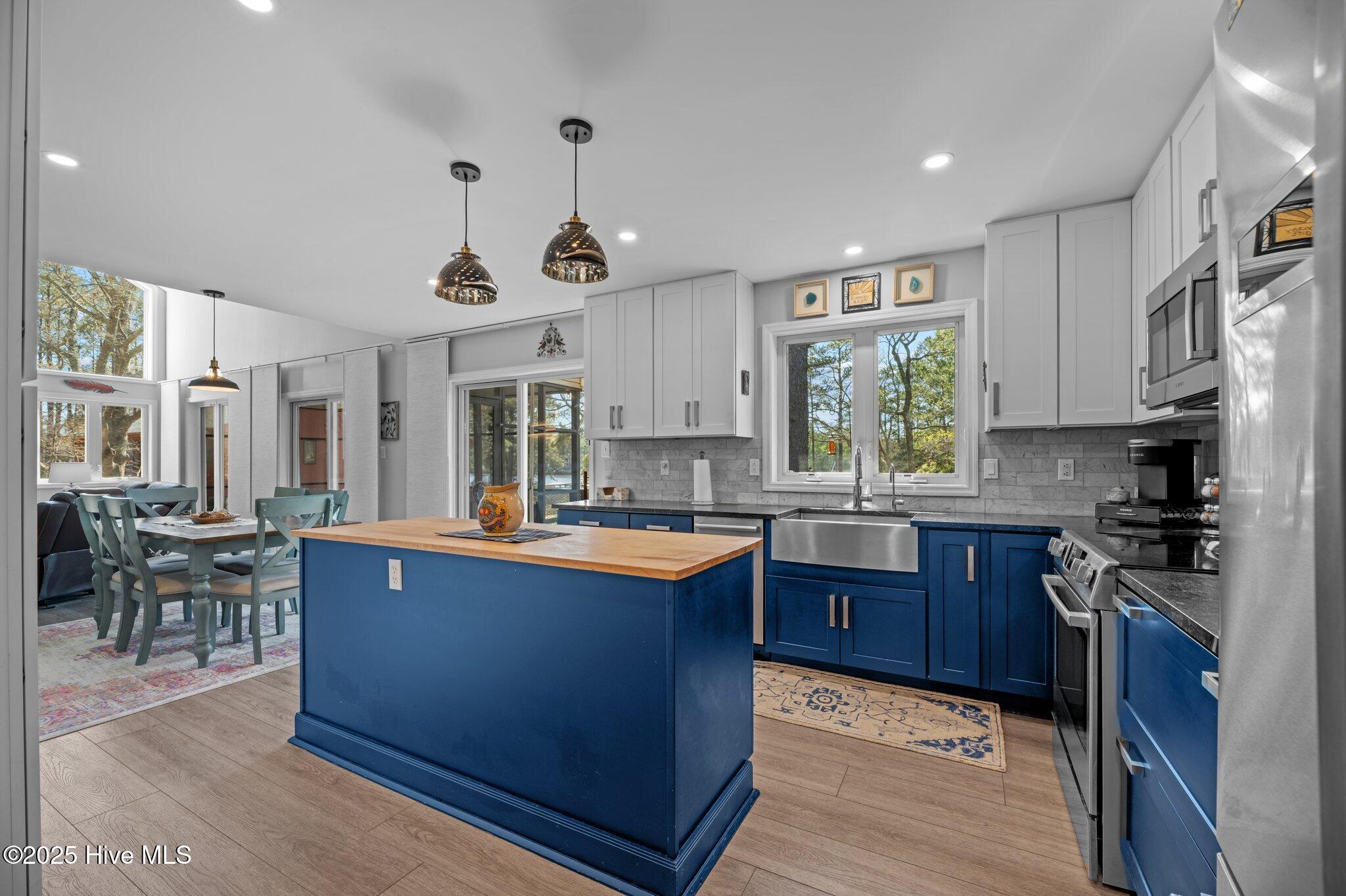 20 Mallard Drive Property Photo 14