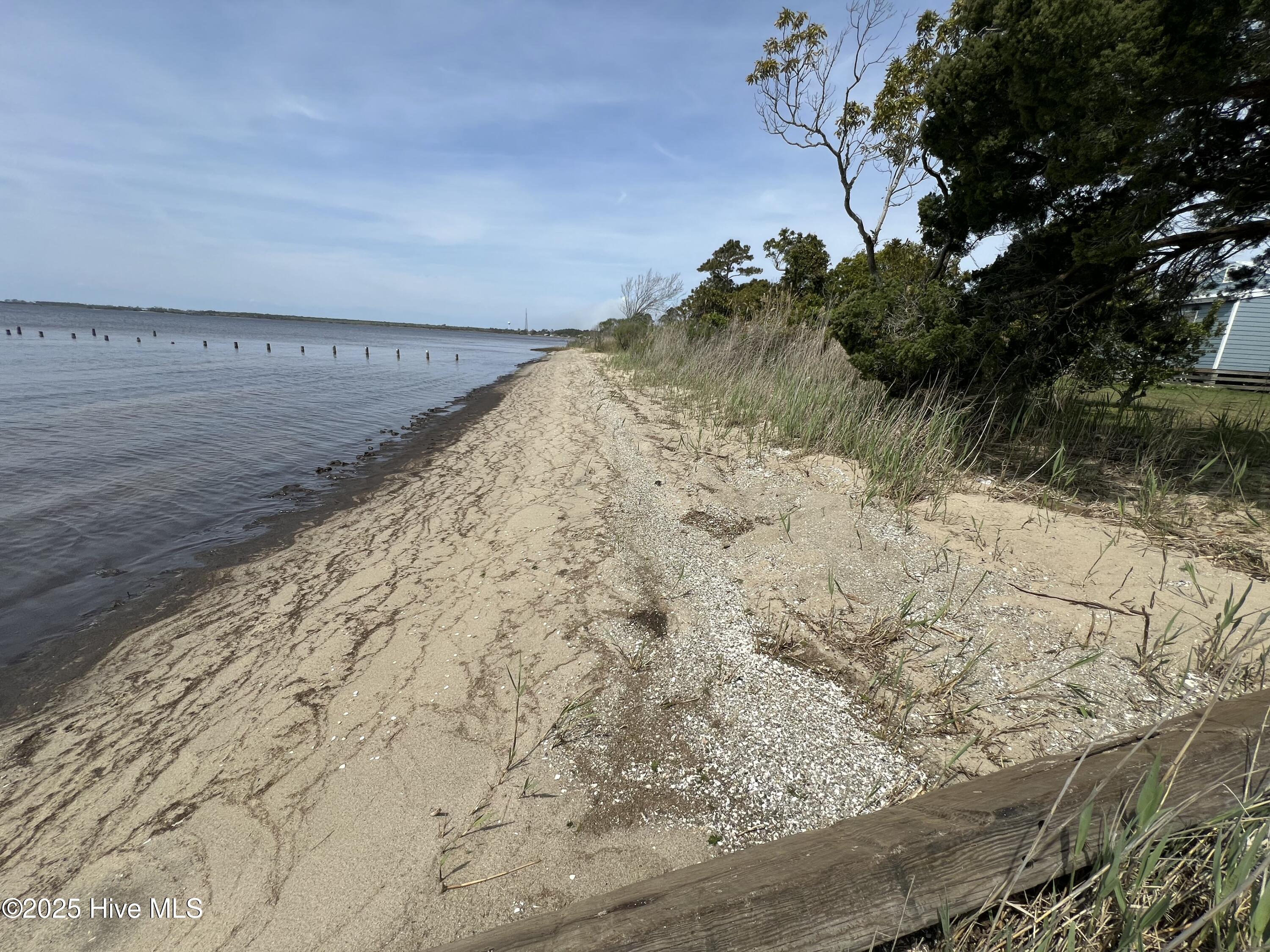 233 Bayview Drive Property Photo